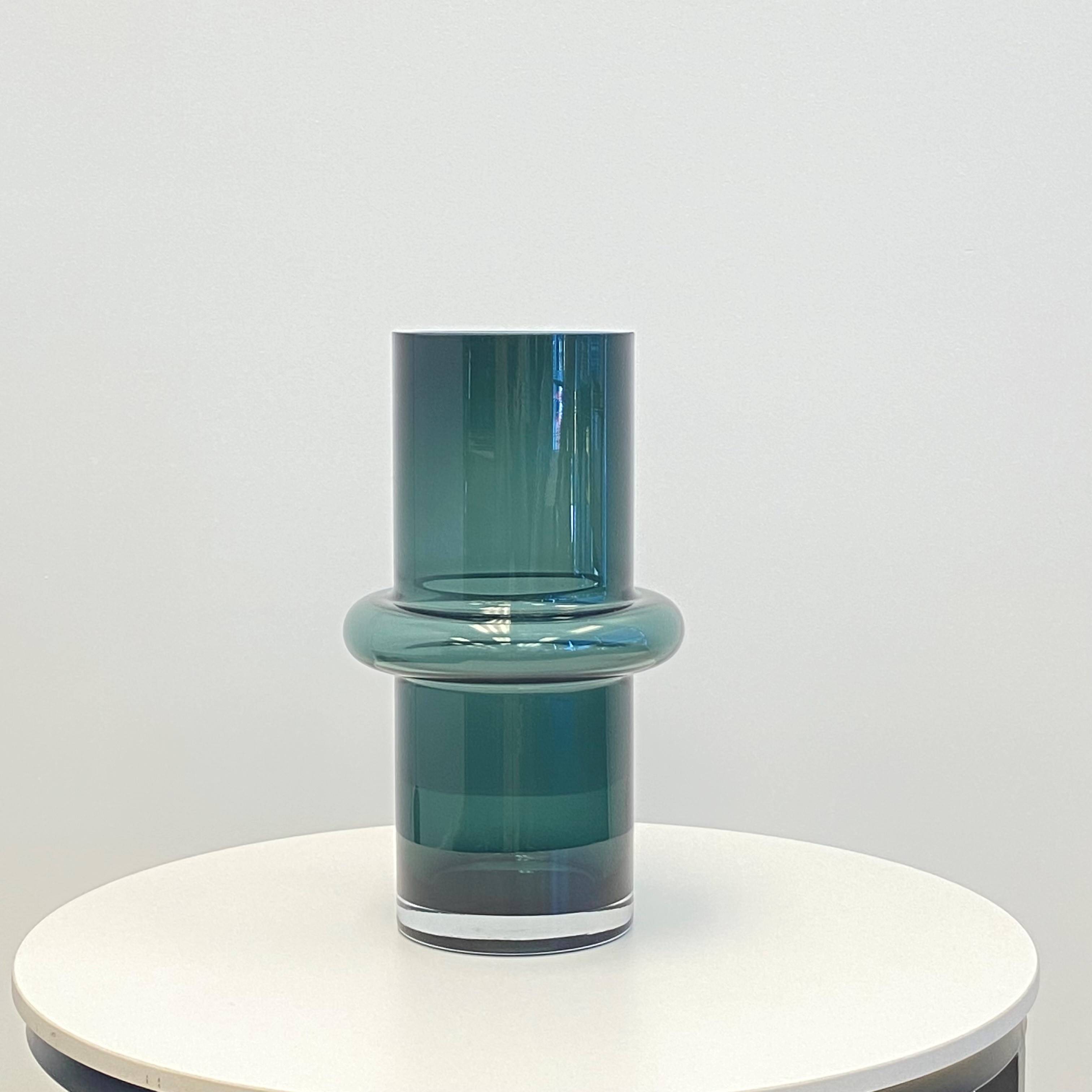 Astrid Glass Vase 16x30 cm