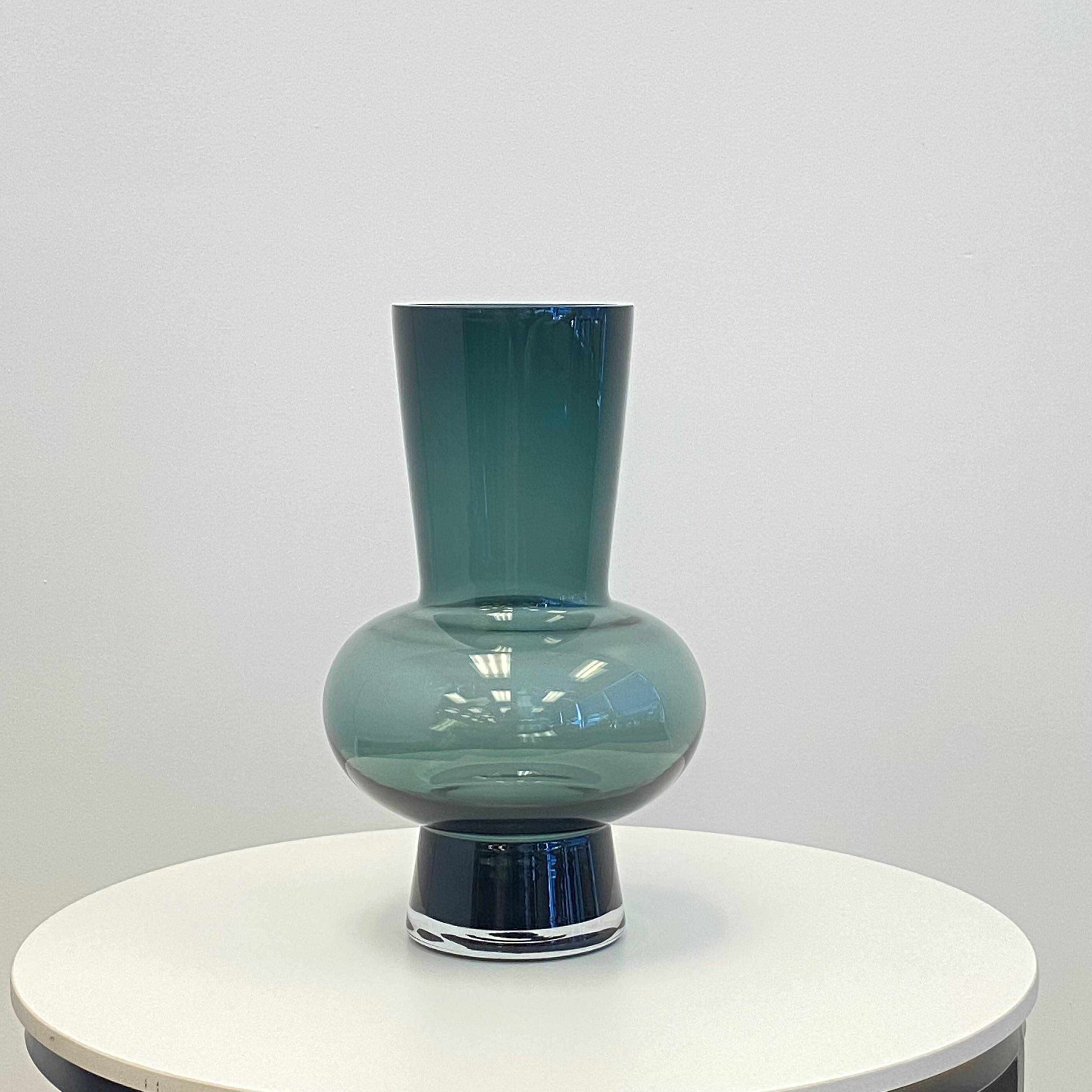 Skylar Glass Vase - Small, Ocean 19x32 cm