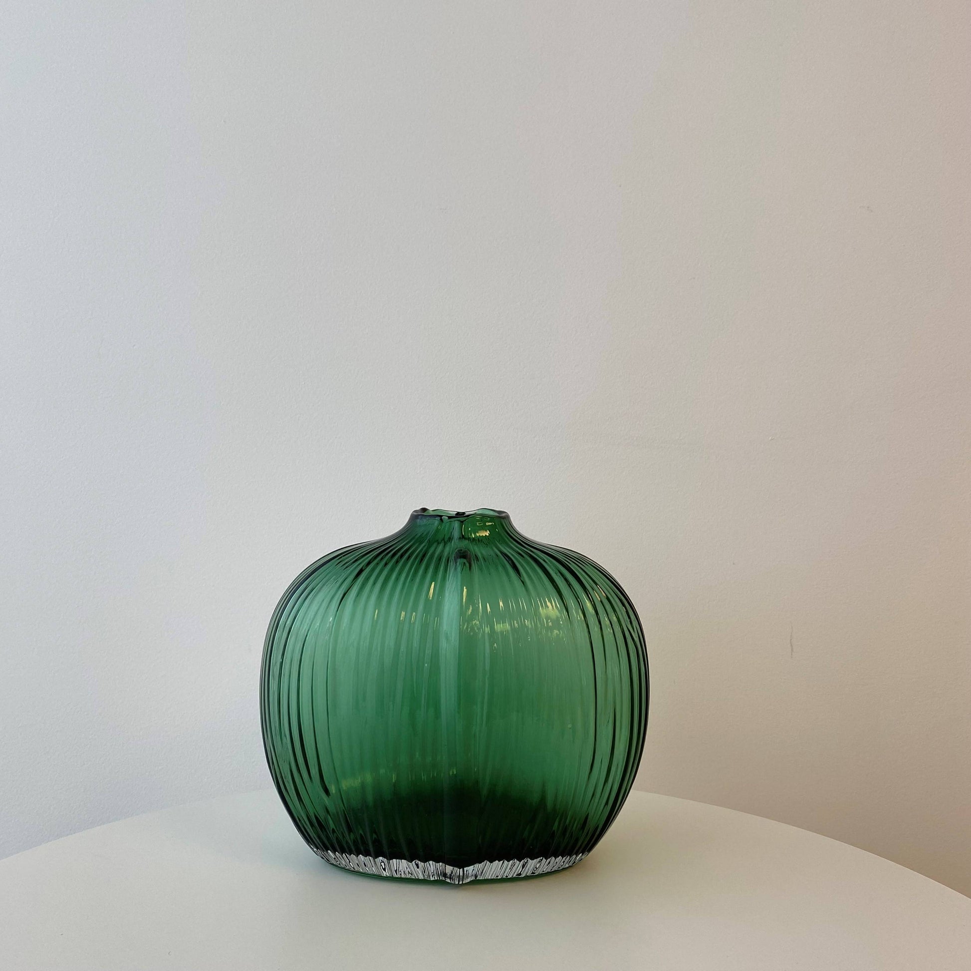 Fleur Shoulder Glass Vase - Small Emerald 23x15x21 cm