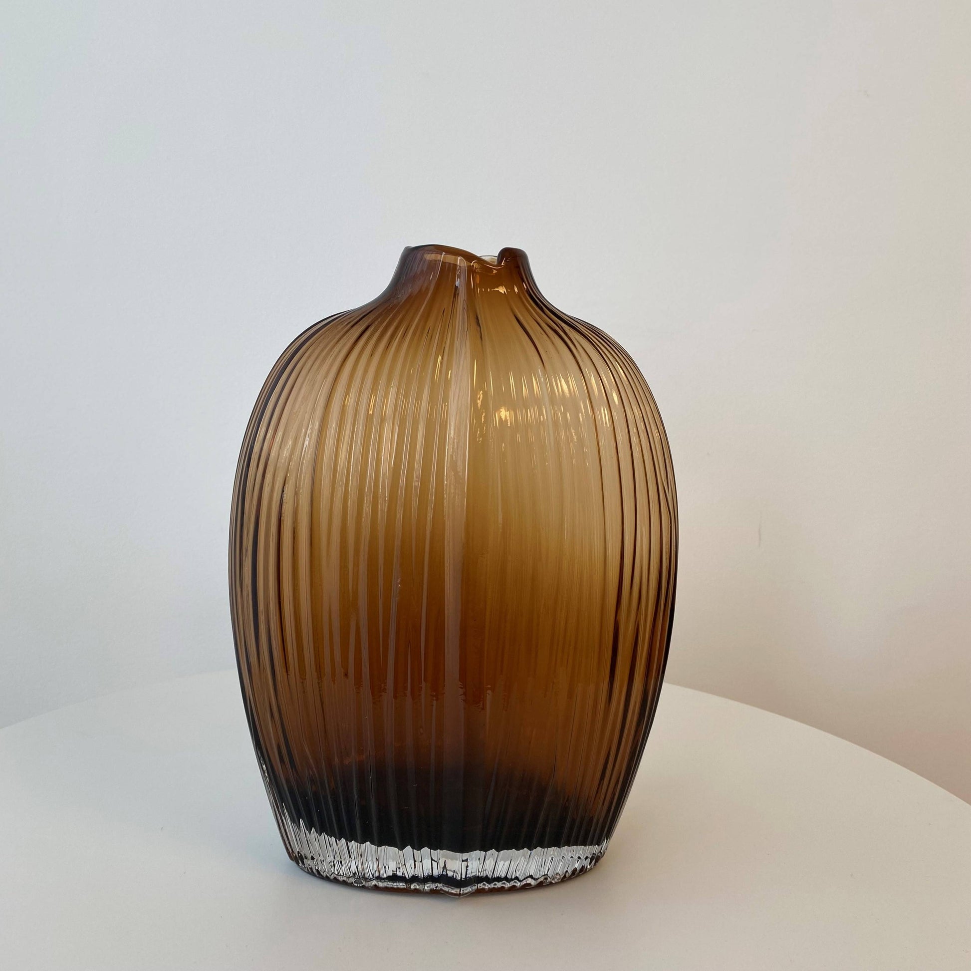 Fleur Shoulder Glass Vase - Large Amber 20x10x18.5 cm