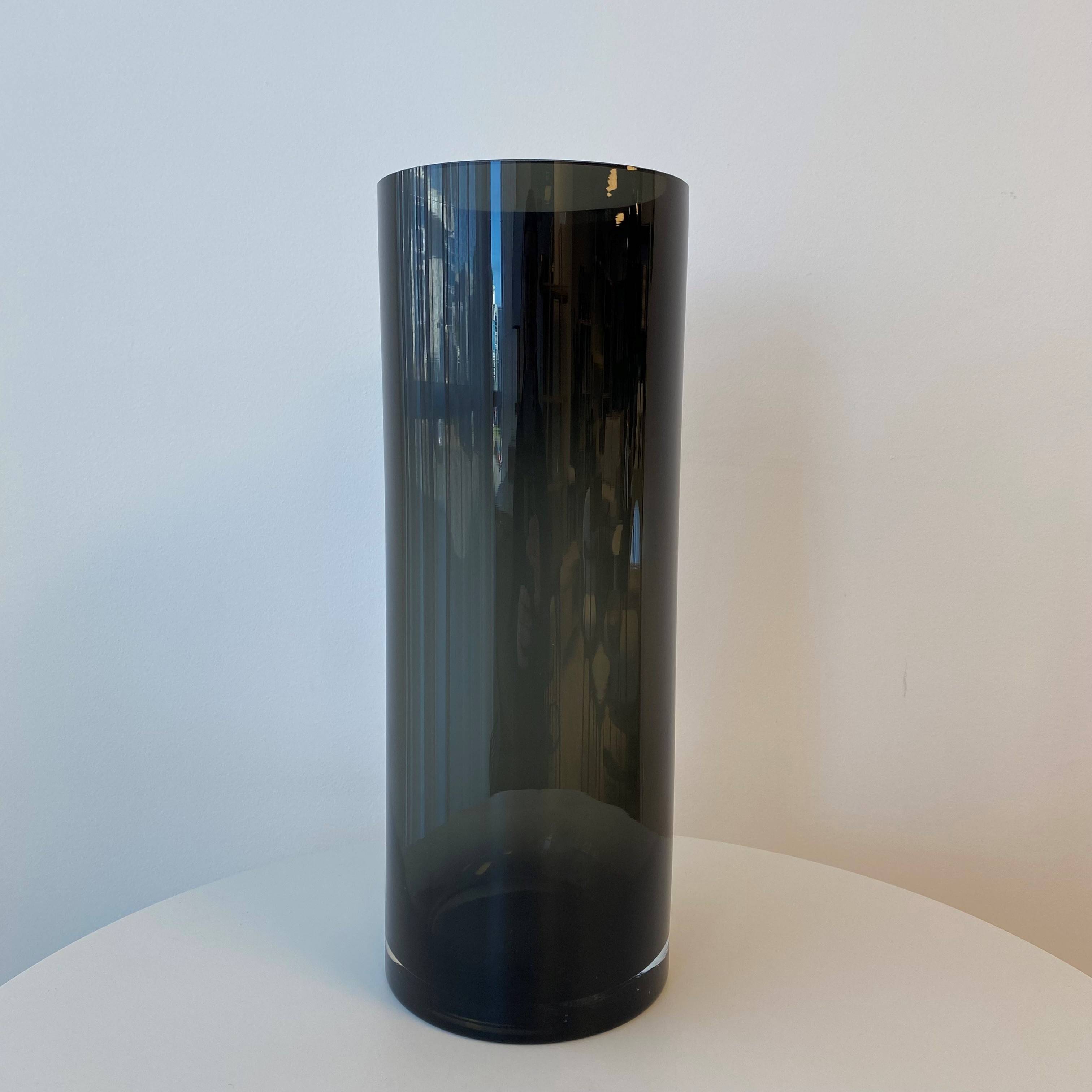 Fleur Cylindrical Glass Vase - Large Obsidian 15x40 cm
