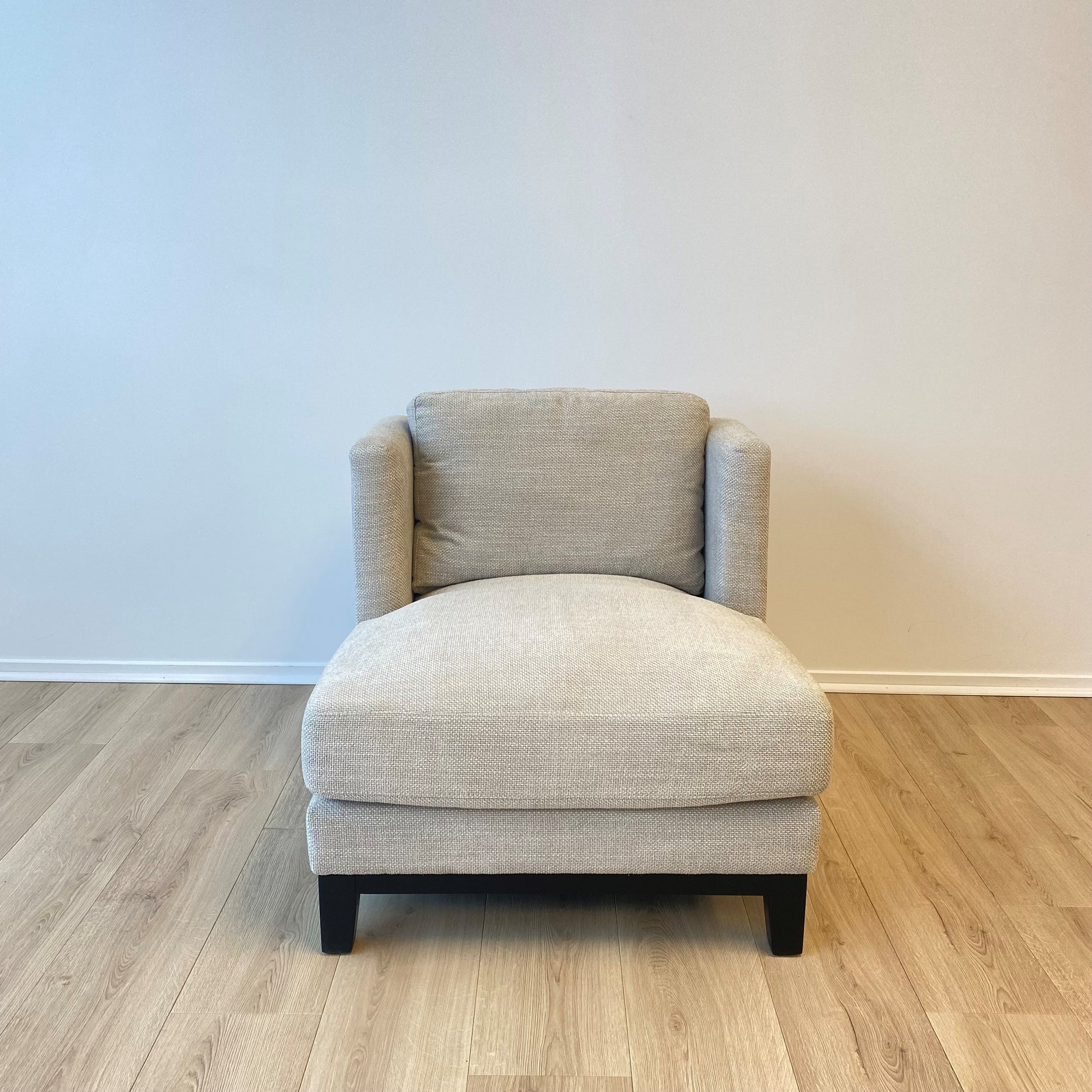 Remington Upholstered Armchair, Oatmeal 78x90x72 cm