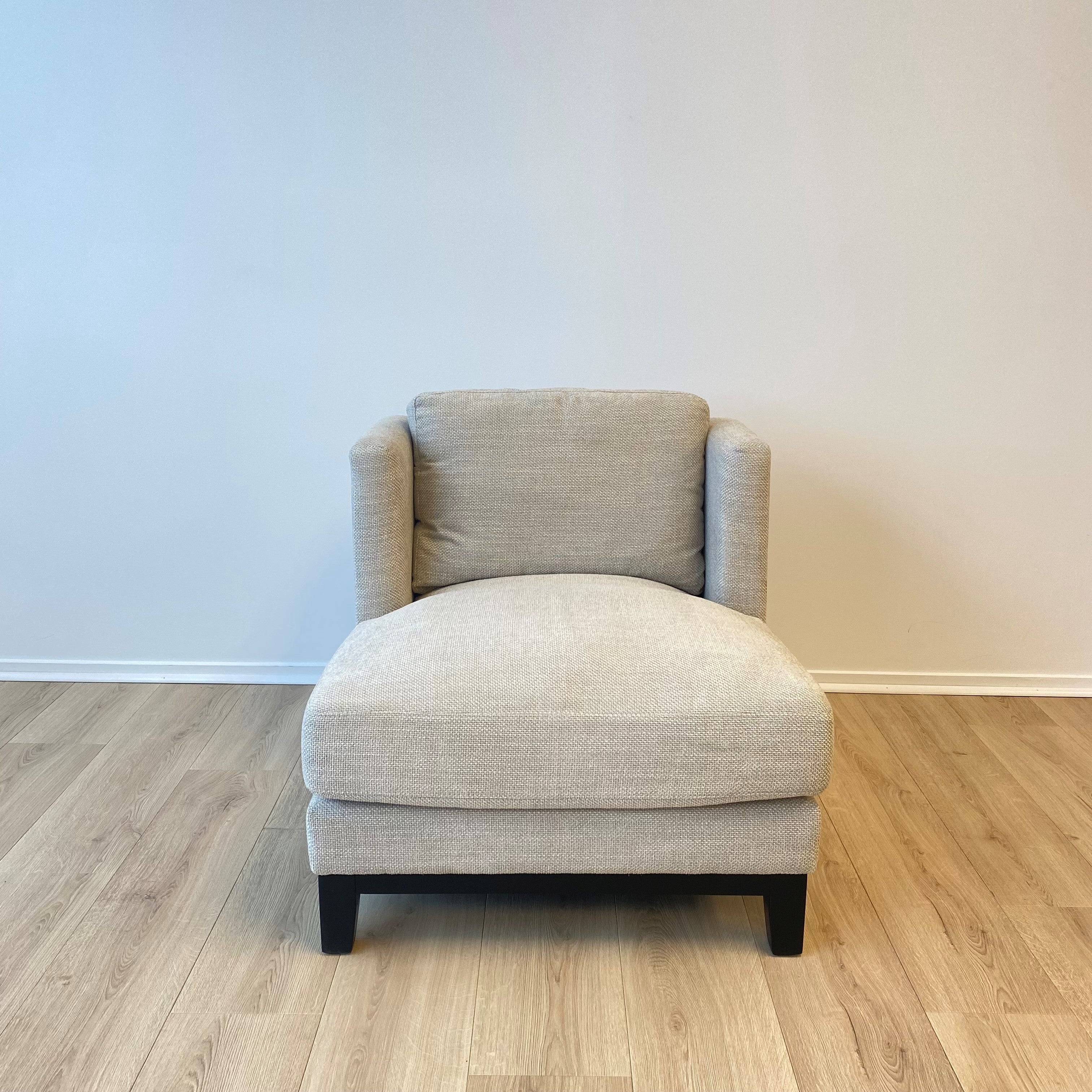 Remington Upholstered Armchair, Oatmeal 78x90x72 cm