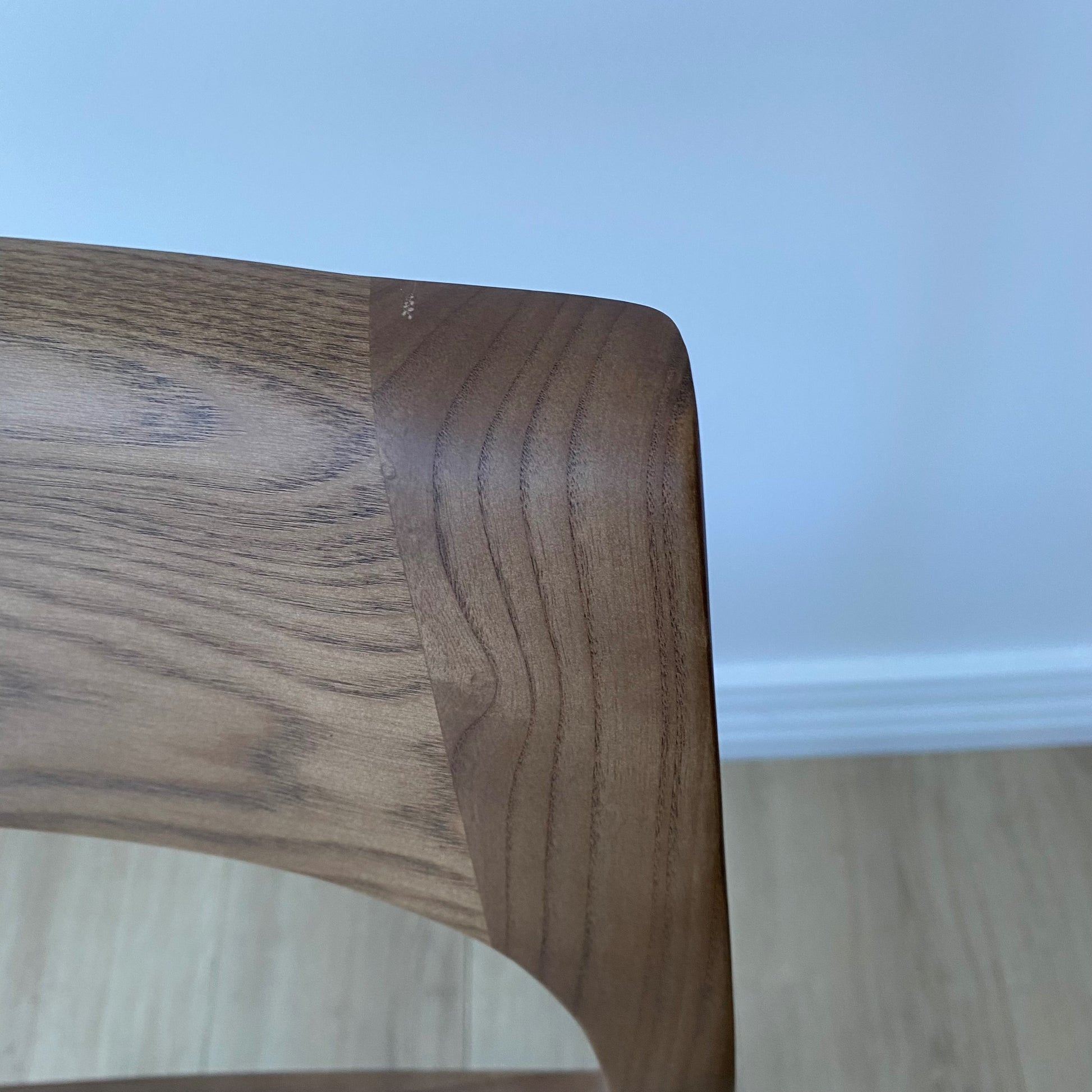 Peyton Dining Chair, Linen Fabric, Walnut Frame 50x59x84 cm