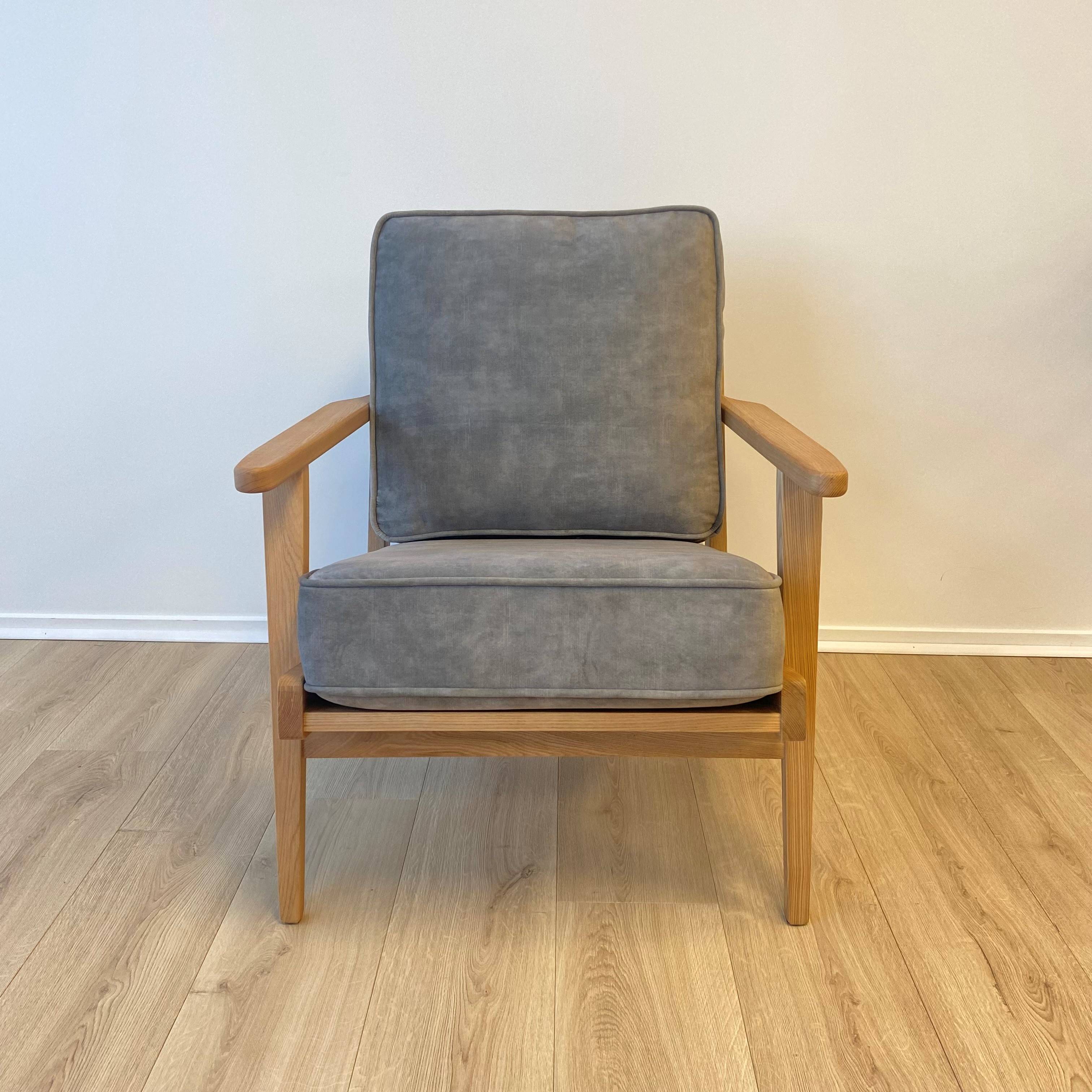 Lodge Armchair - Dried Thyme Fabric, Oak Frame 71x89x78 cm