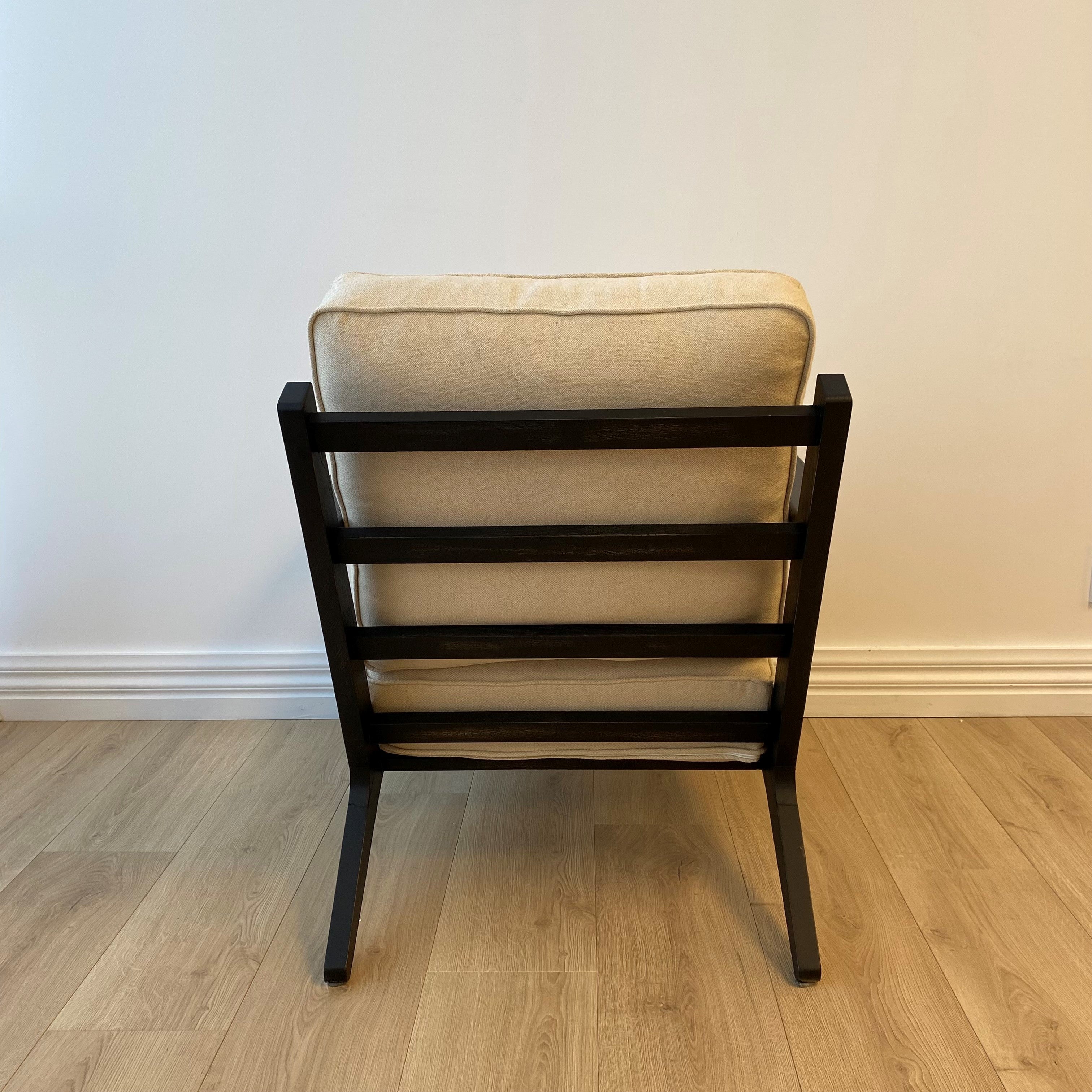 Lodge Armchair - Off White Fabric, Black Frame 71x89x78 cm