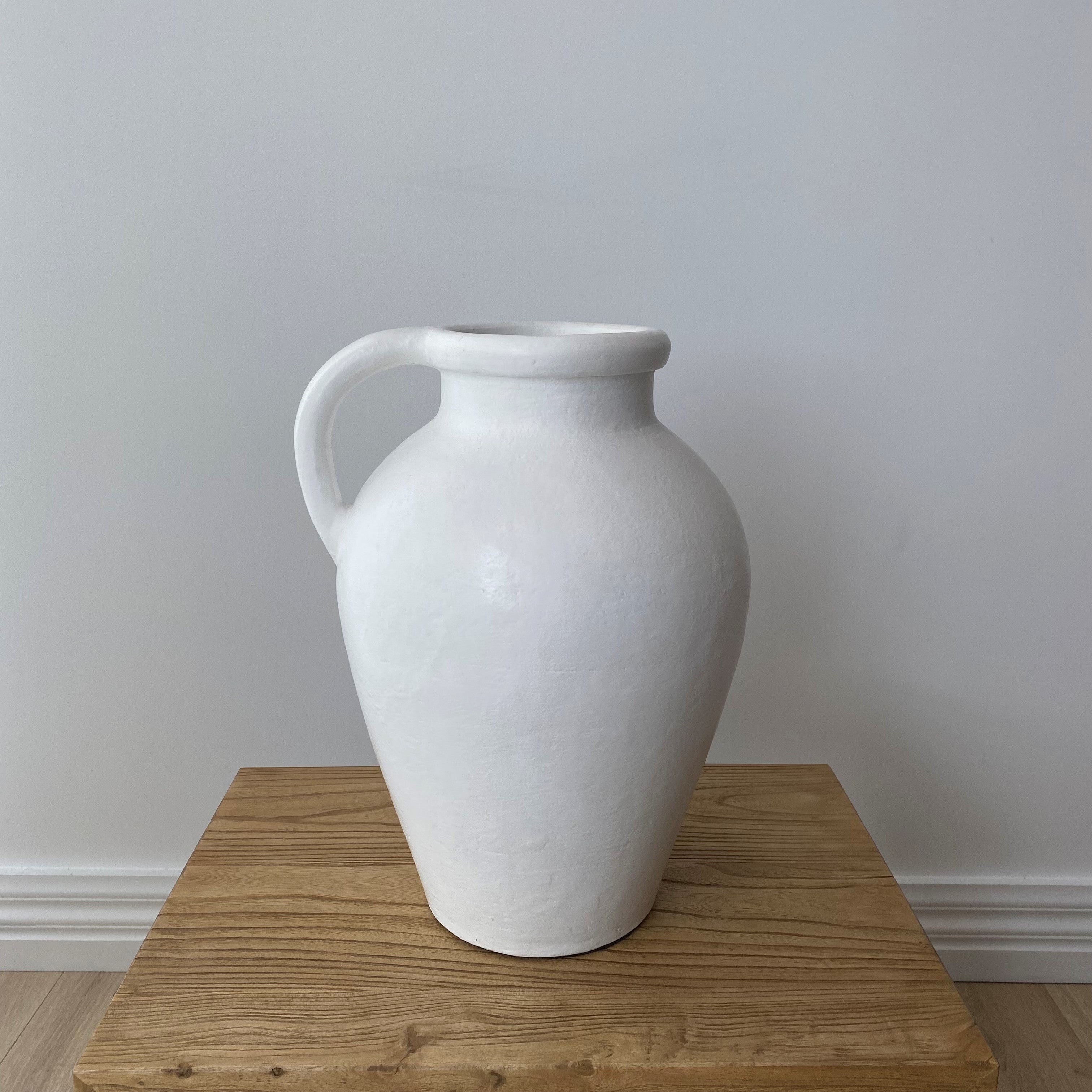 Tuscan Terracotta Jug- White 36x40 cm