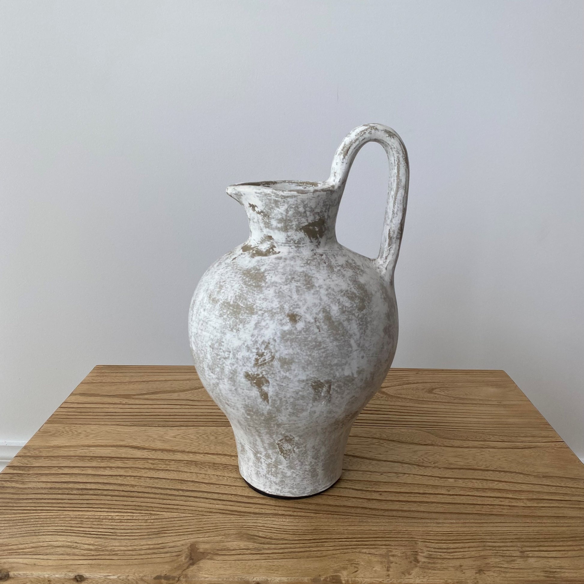 Terracotta Jug - Stone 18x28 cm