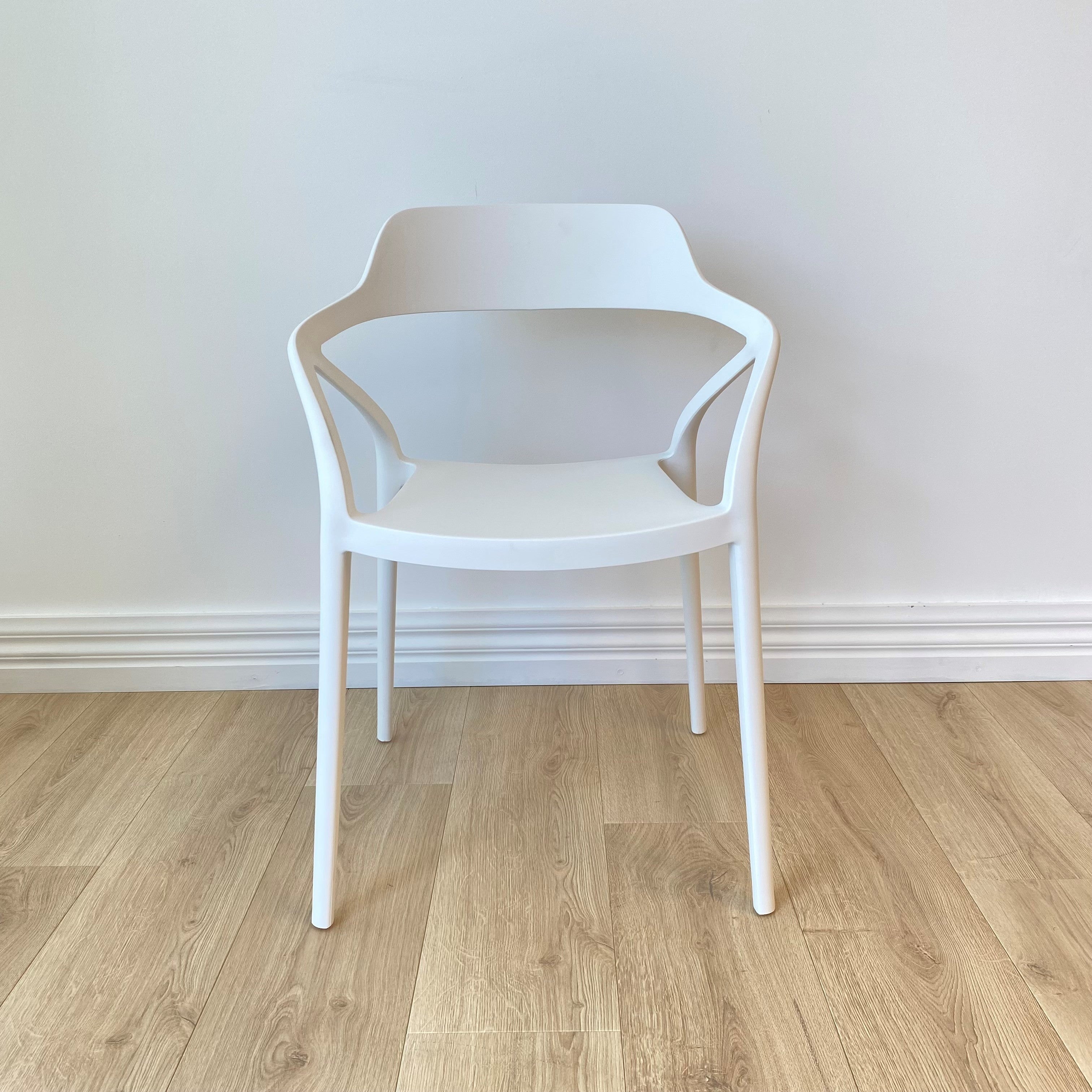 Max Indoor / Outdoor Chair, White 51x57x79 cm