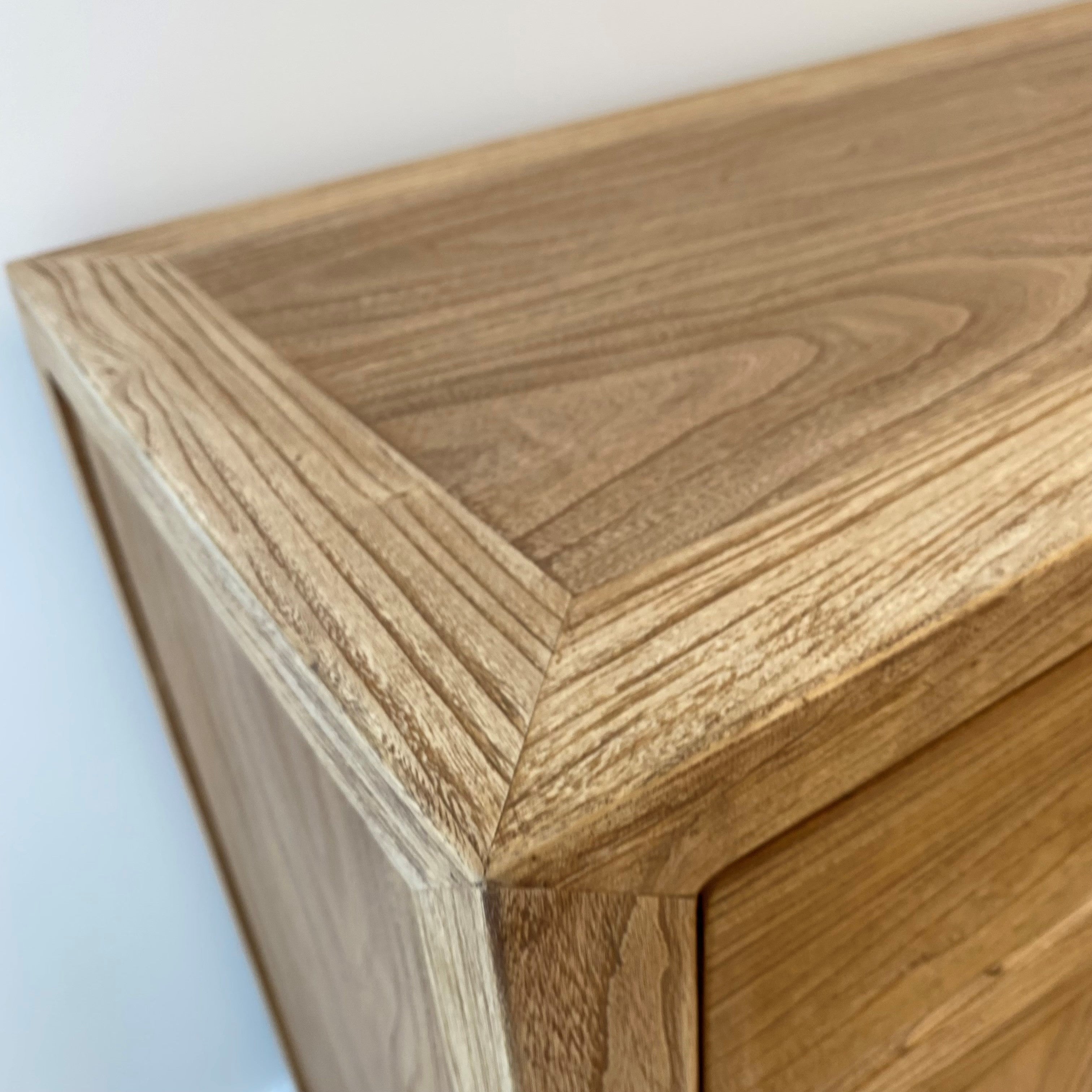 Oriental Elm Buffet 180x45x85 cm