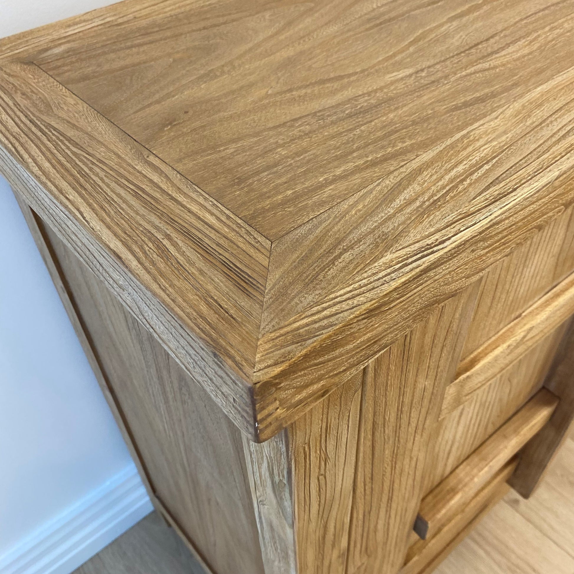 Woodlock 2 Door Cabinet 110x45x90 cm