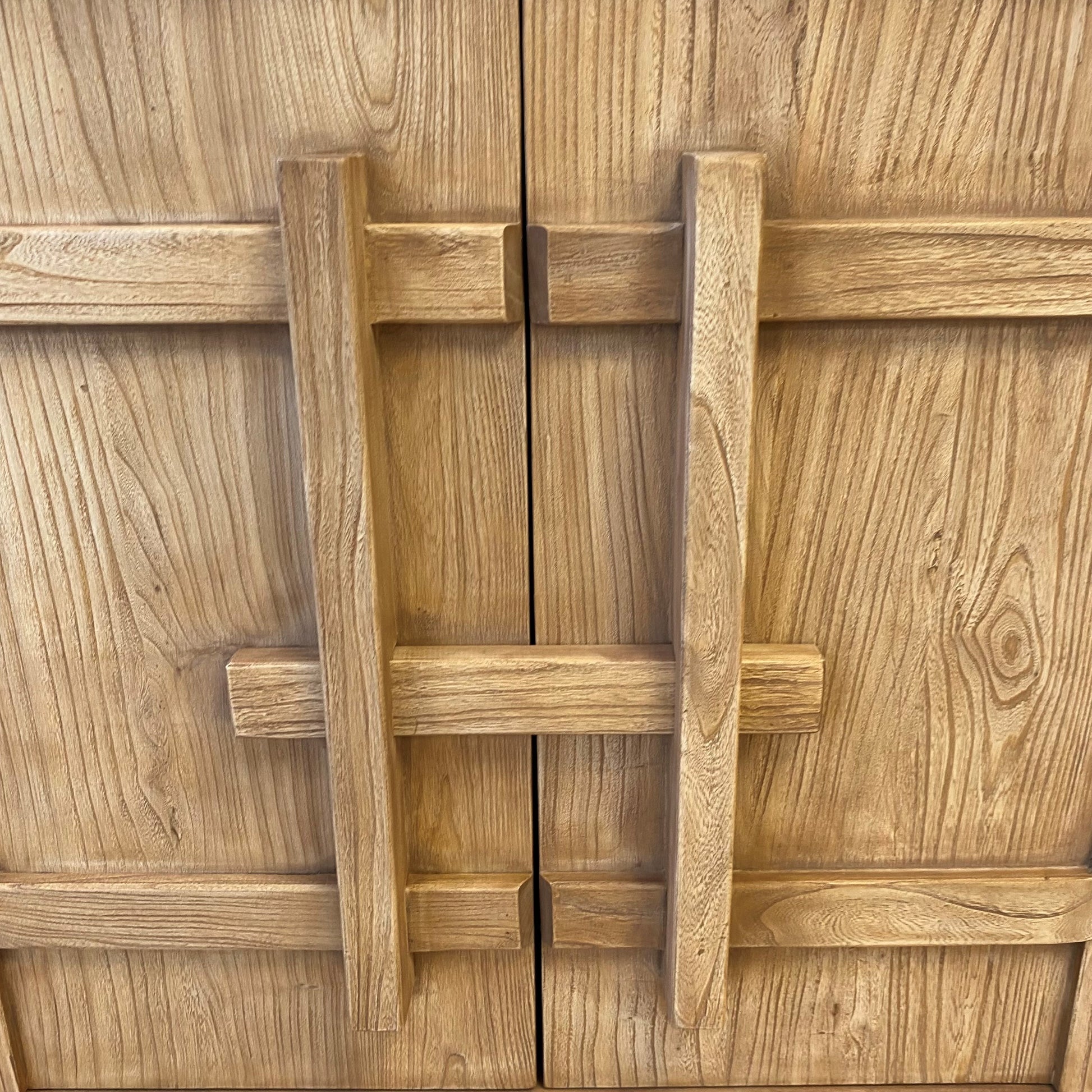 Woodlock 2 Door Cabinet 110x45x90 cm