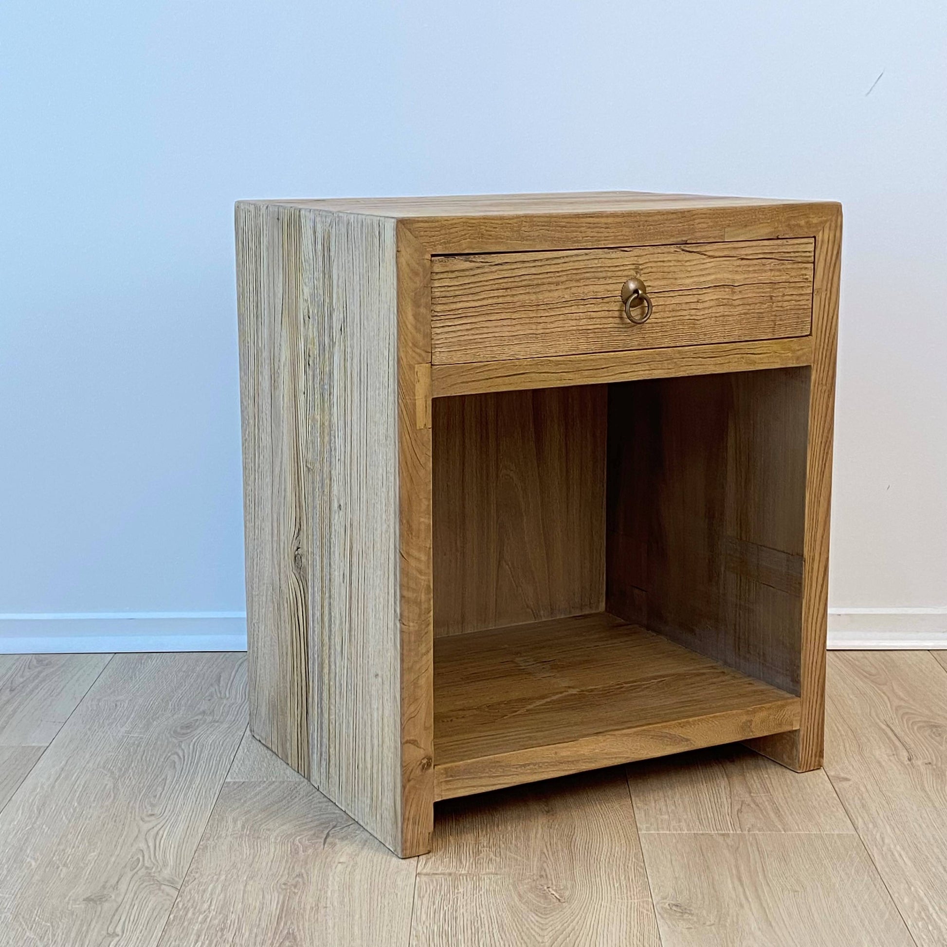 Heritage Elm Bedside 50x40x60 cm