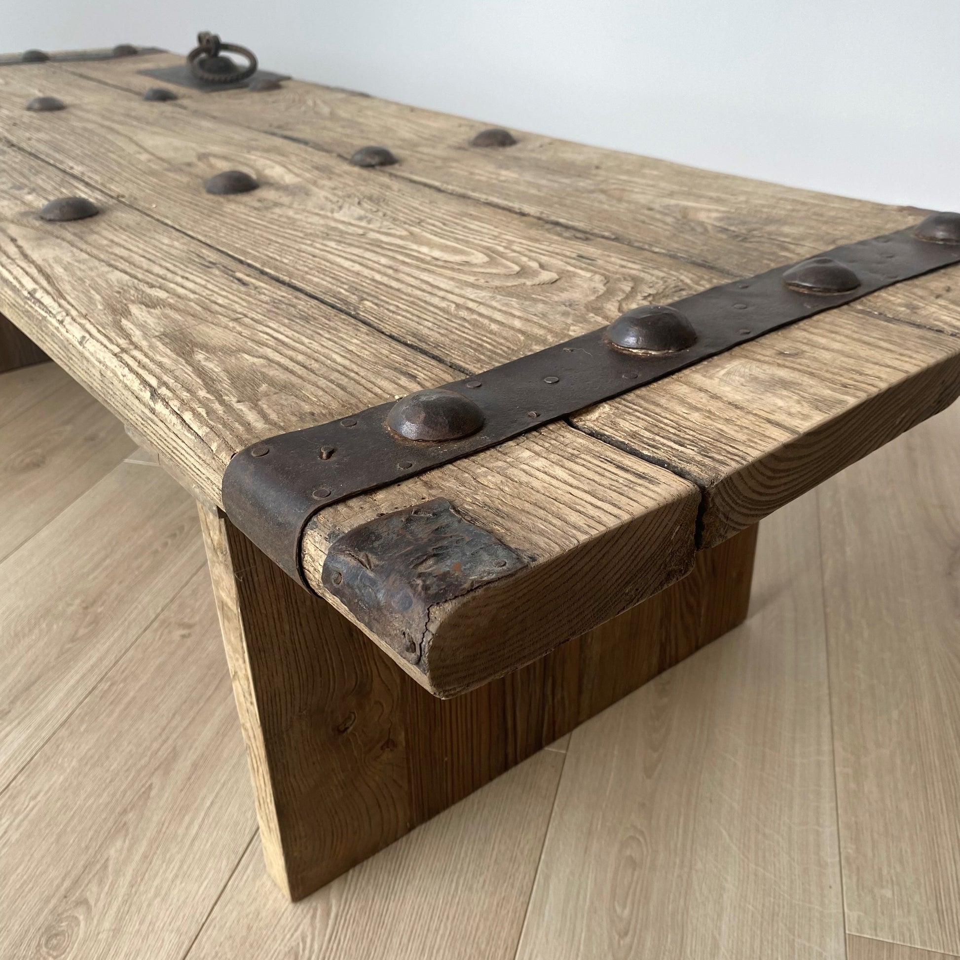 Antique Elm Door Coffee Table 152x58x37 cm