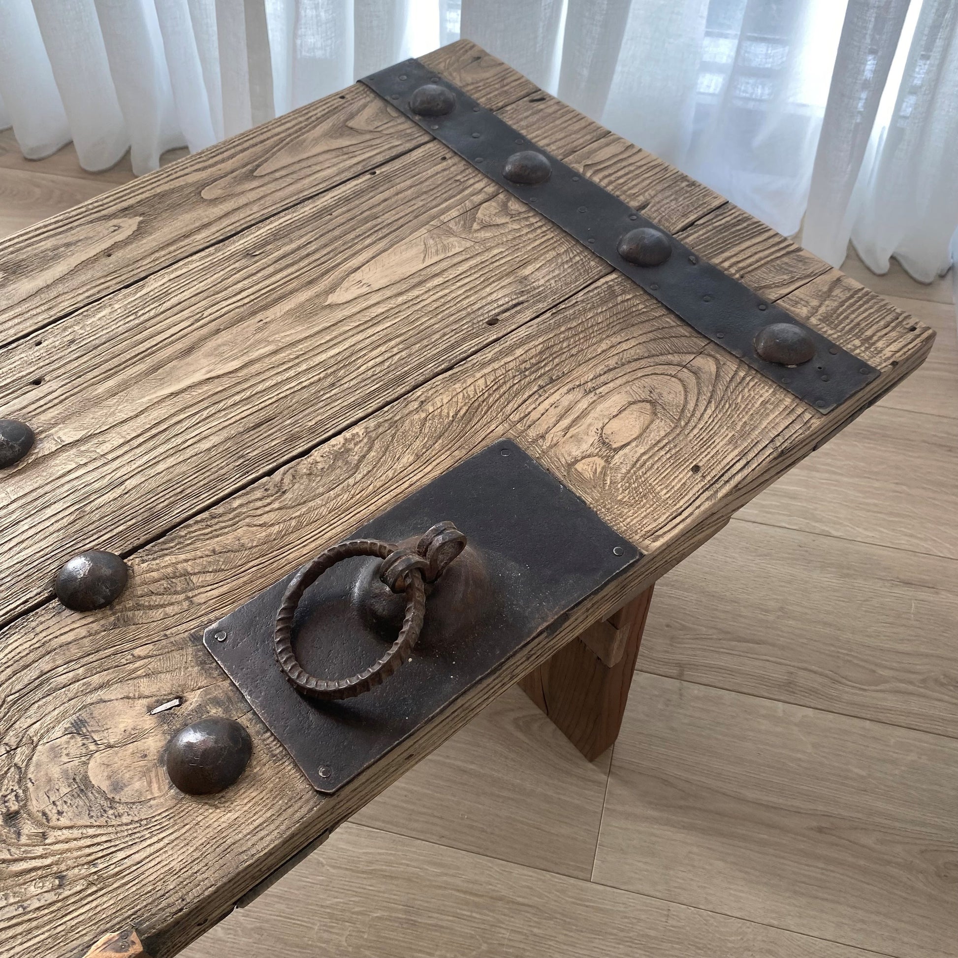 Antique Elm Door Coffee Table 152x58x37 cm