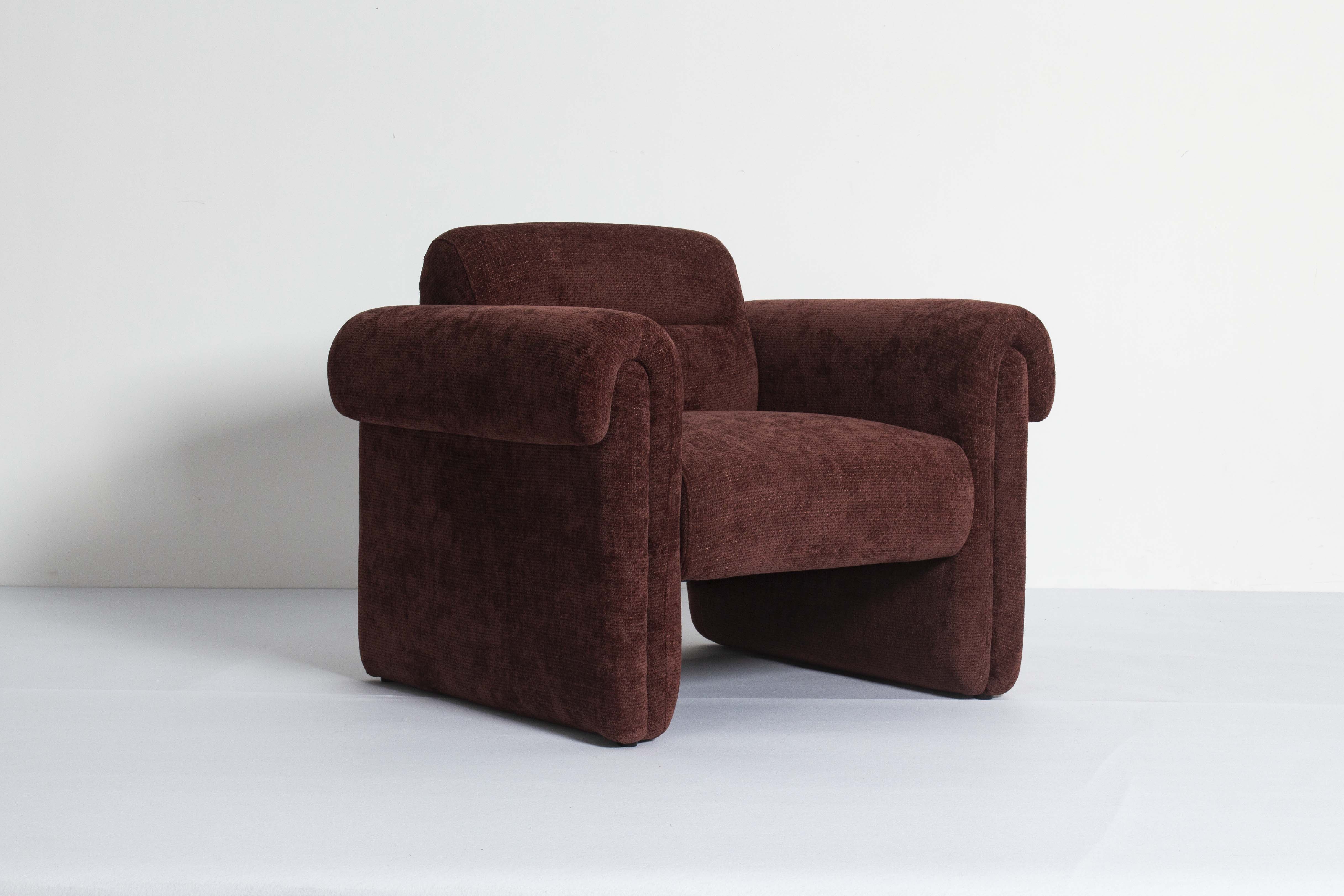 Rove Chair, Cranberry
