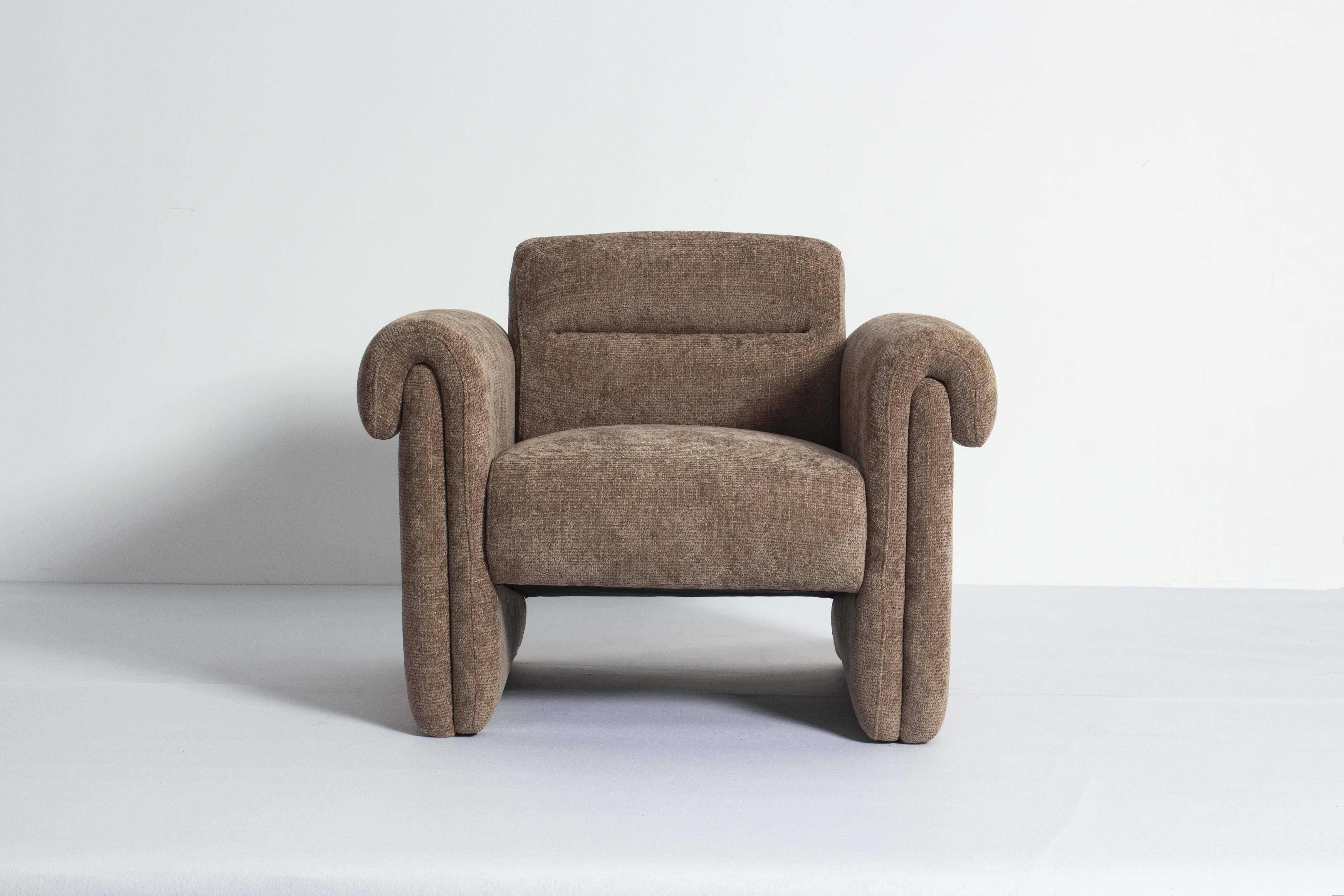 Rove Chair, Clove