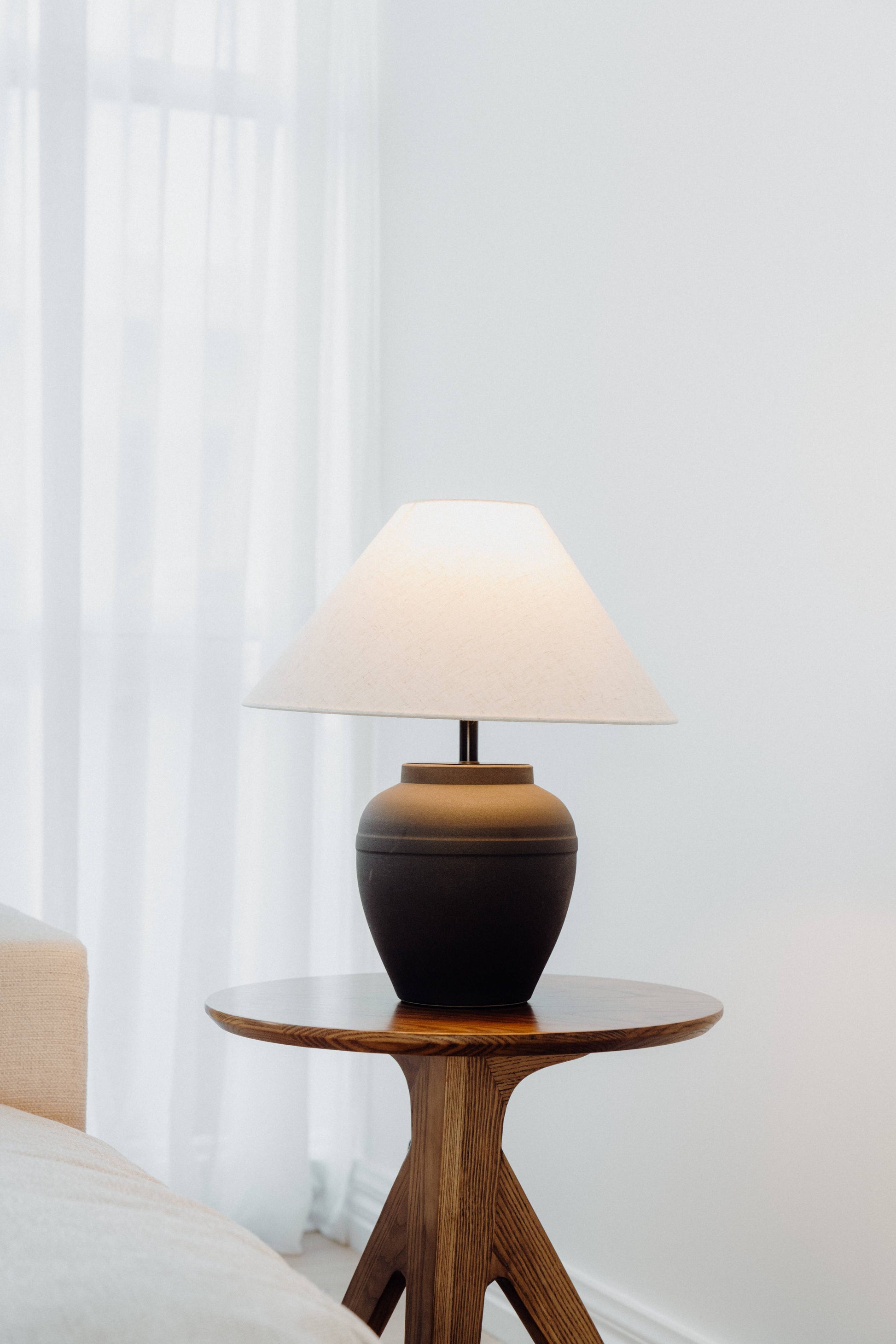 Stirling Mid-Century Side Table 50x60 cm