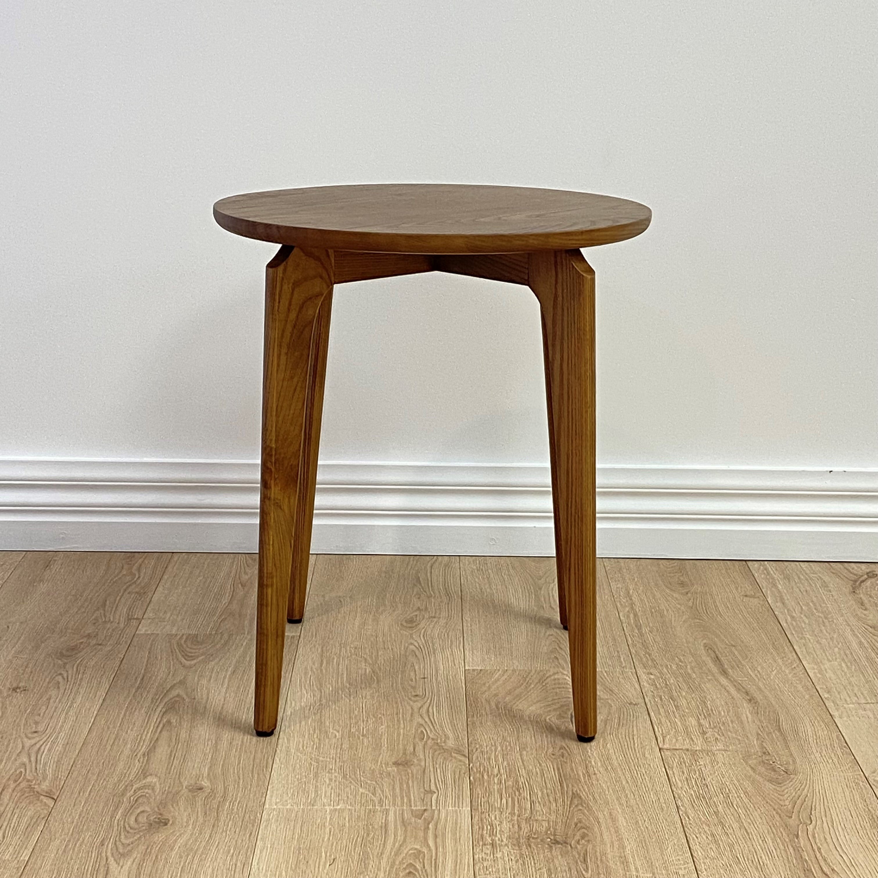 Olson Mid-Century Side Table 50x56 cm