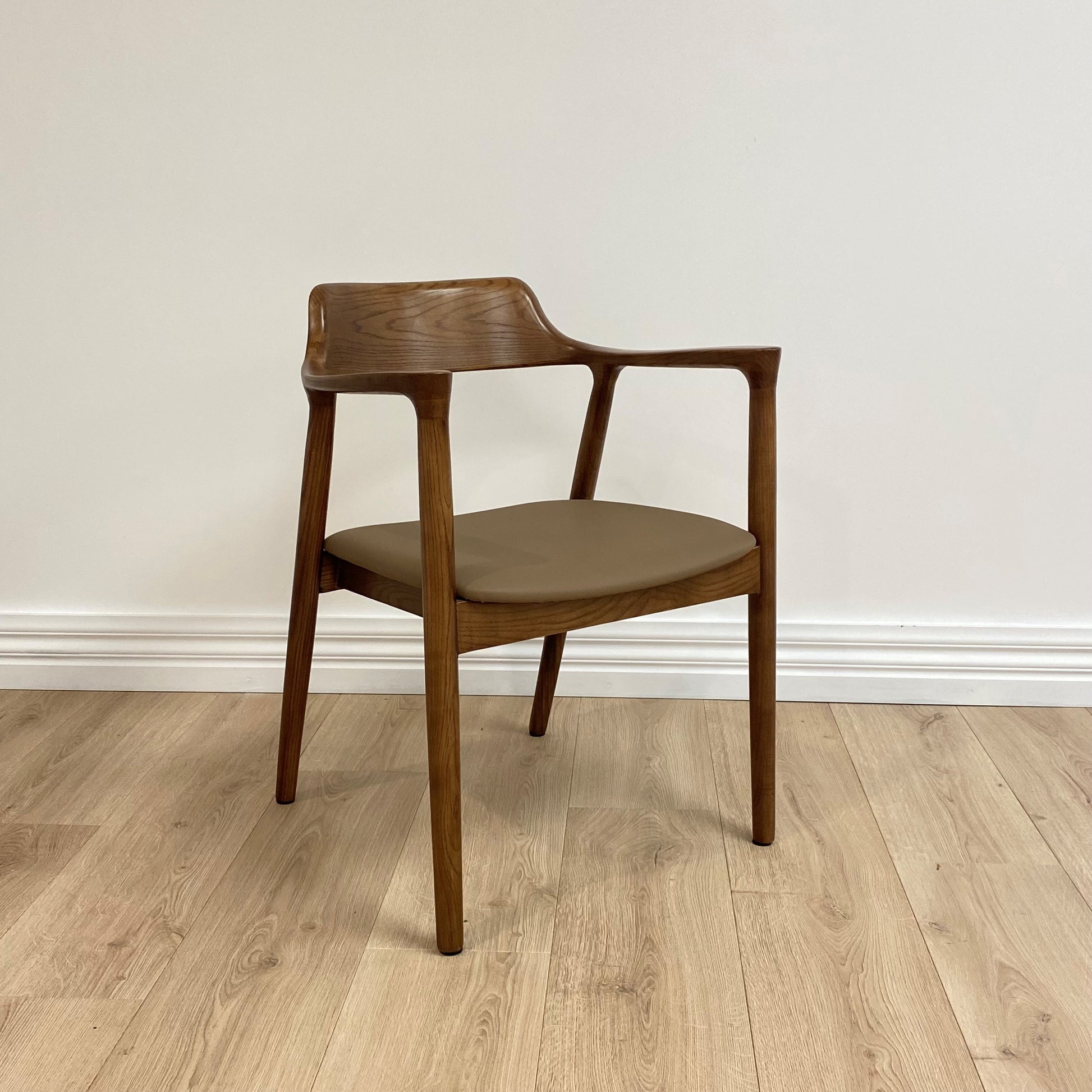 Kinsey Mid-Century Dining Chair 44x58x77 cm