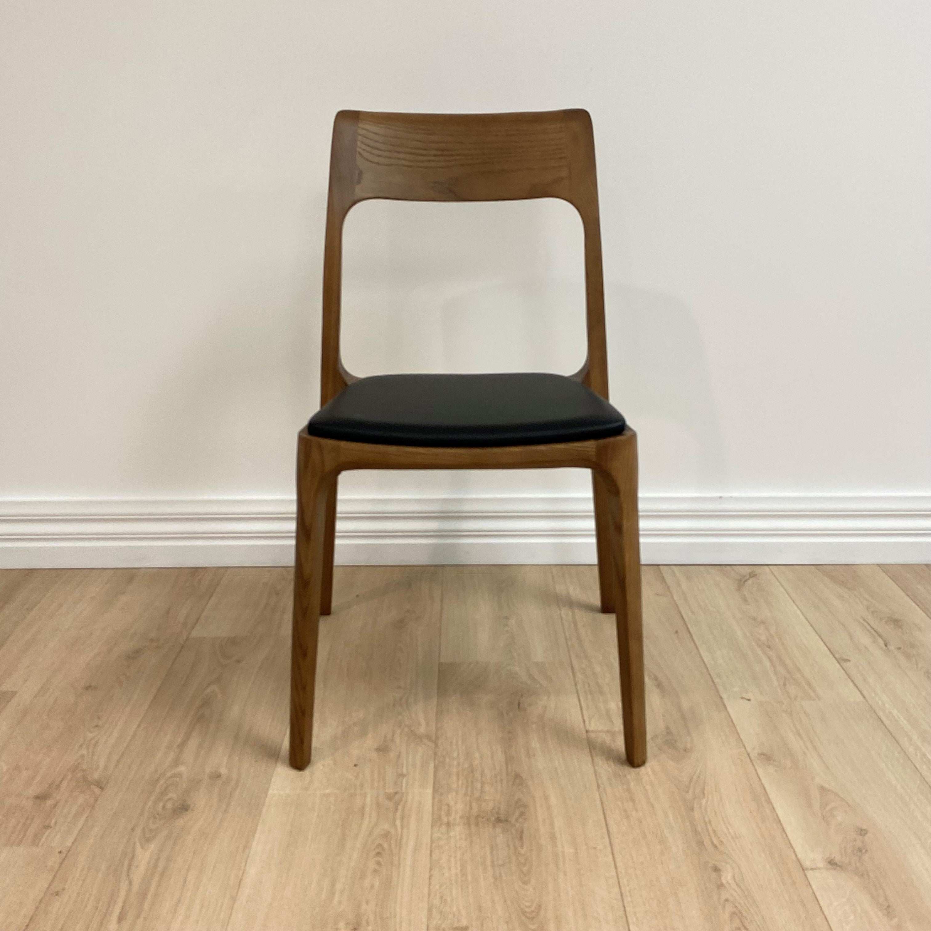 Ashton Leather Dining Chair, Black 46x48x86 cm