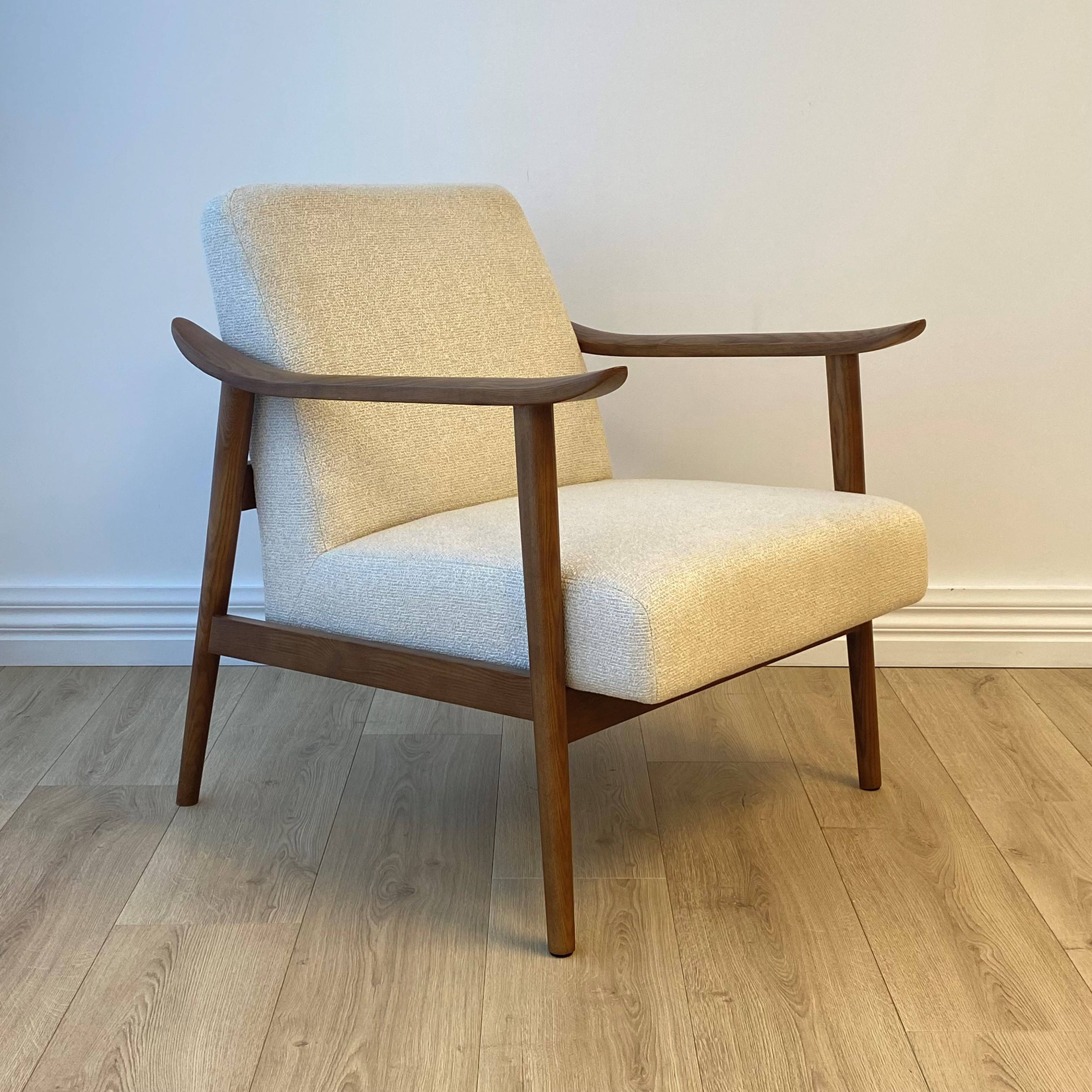 Spencer Mid-Century Chair, Sand 67x73x81 cm