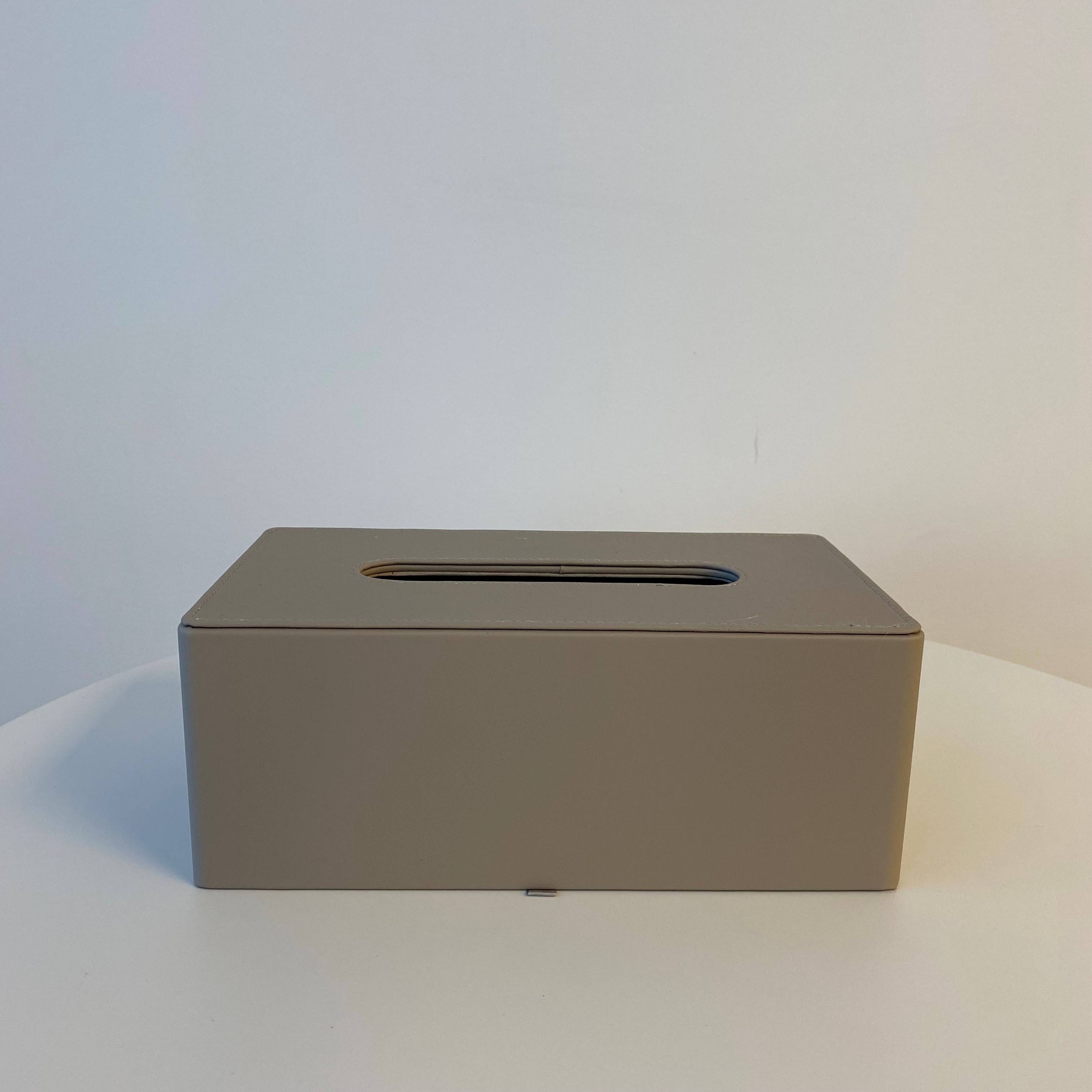 Mika Tissue Box, Latte