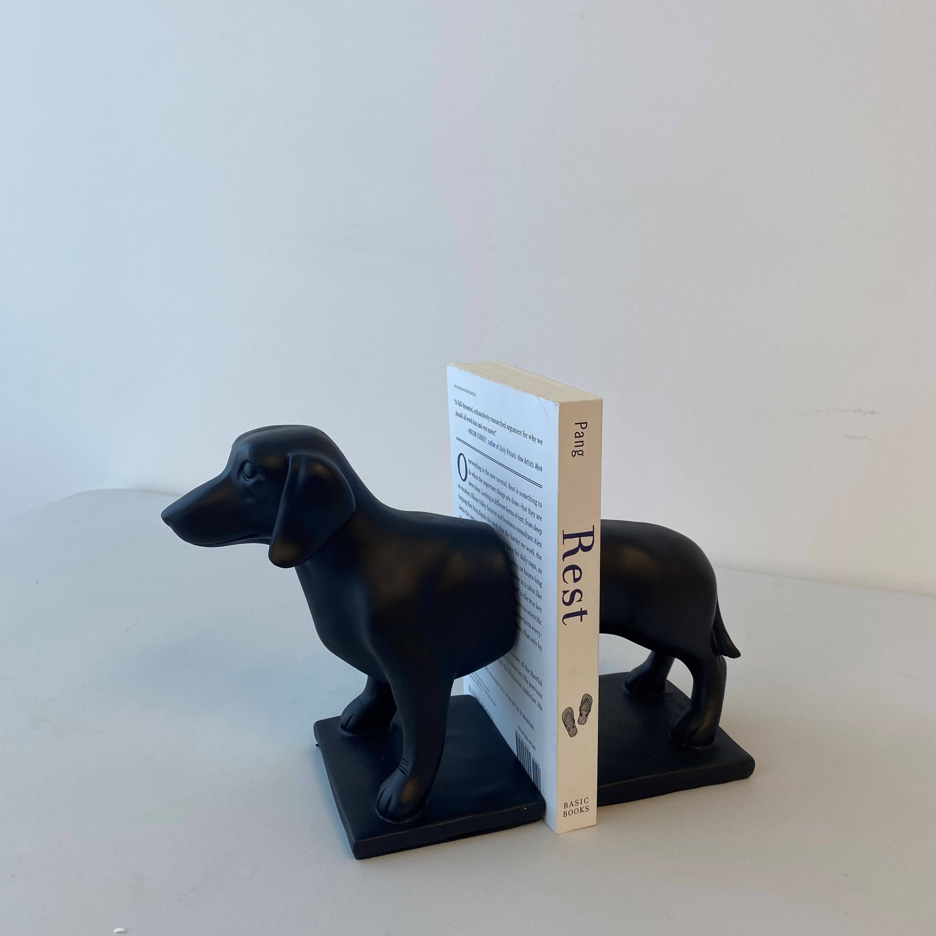 Mika Dog Bookends