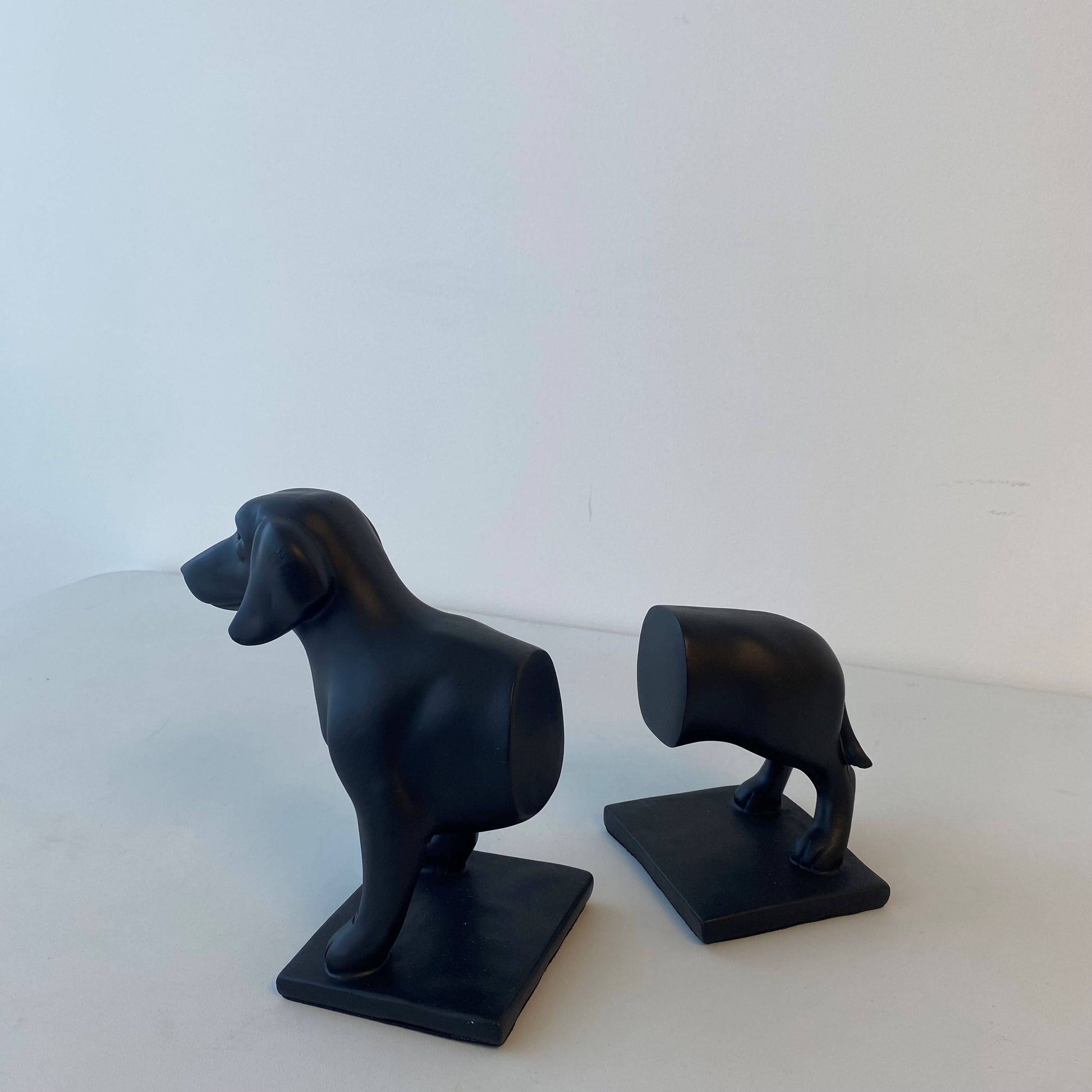 Mika Dog Bookends