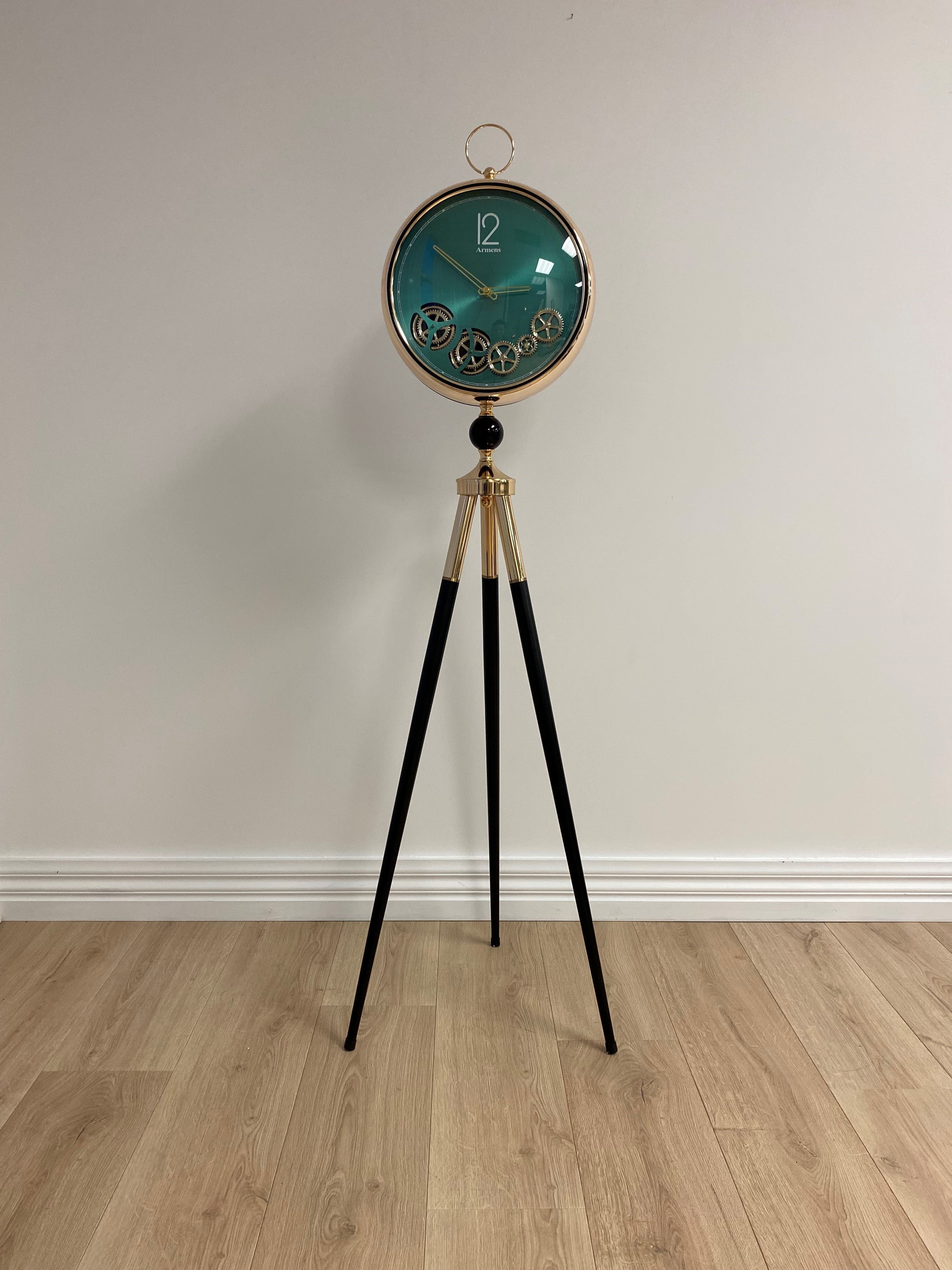 Vesper Floor Clock 200x290 cm
