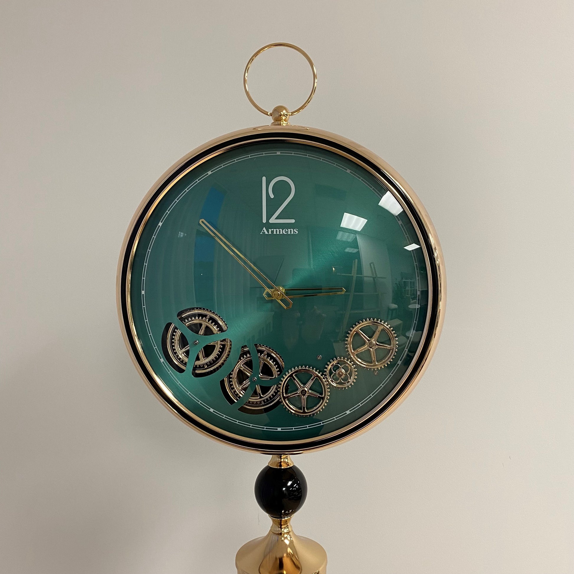 Vesper Floor Clock 200x290 cm