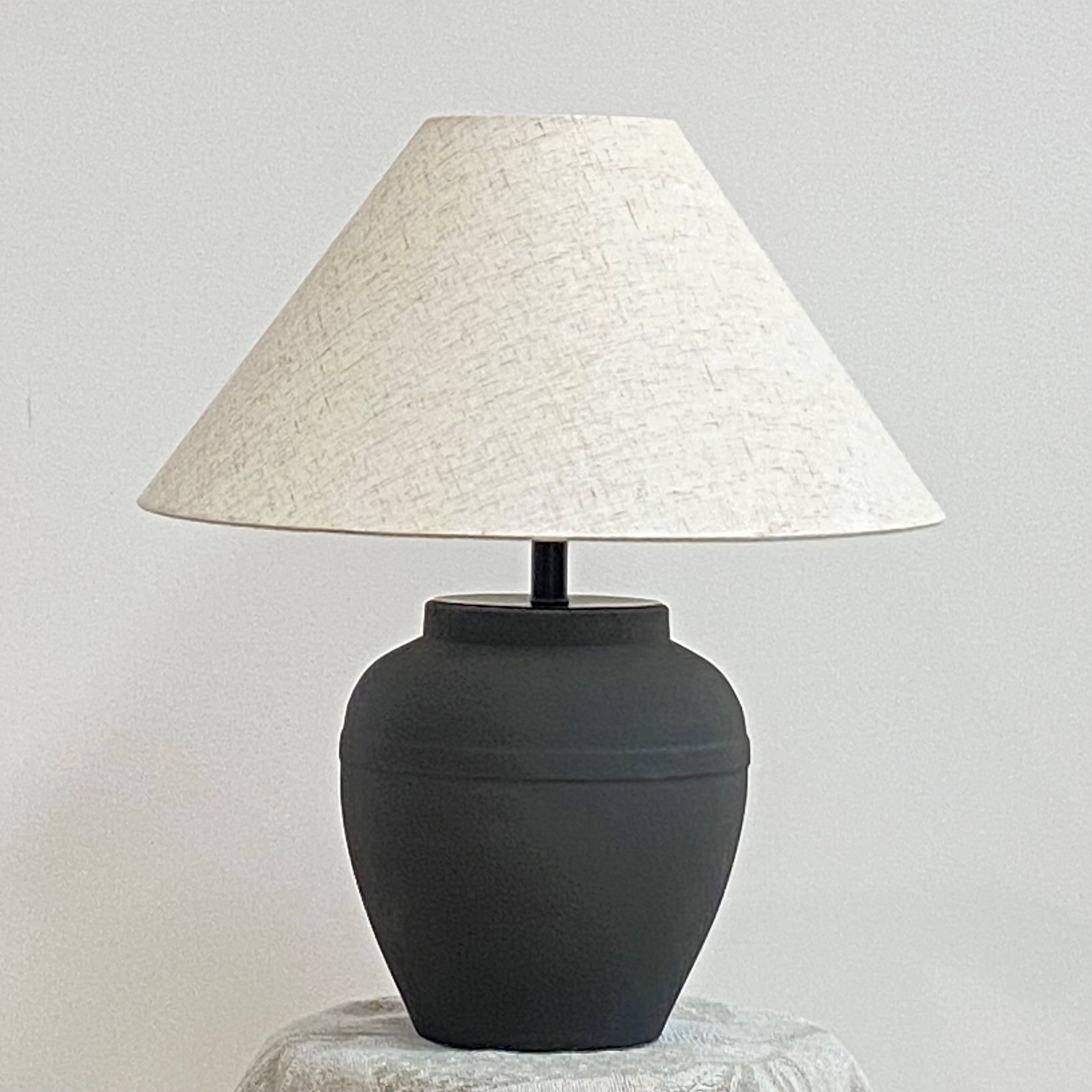 Potter Ceramic Table Lamp 42x48 cm