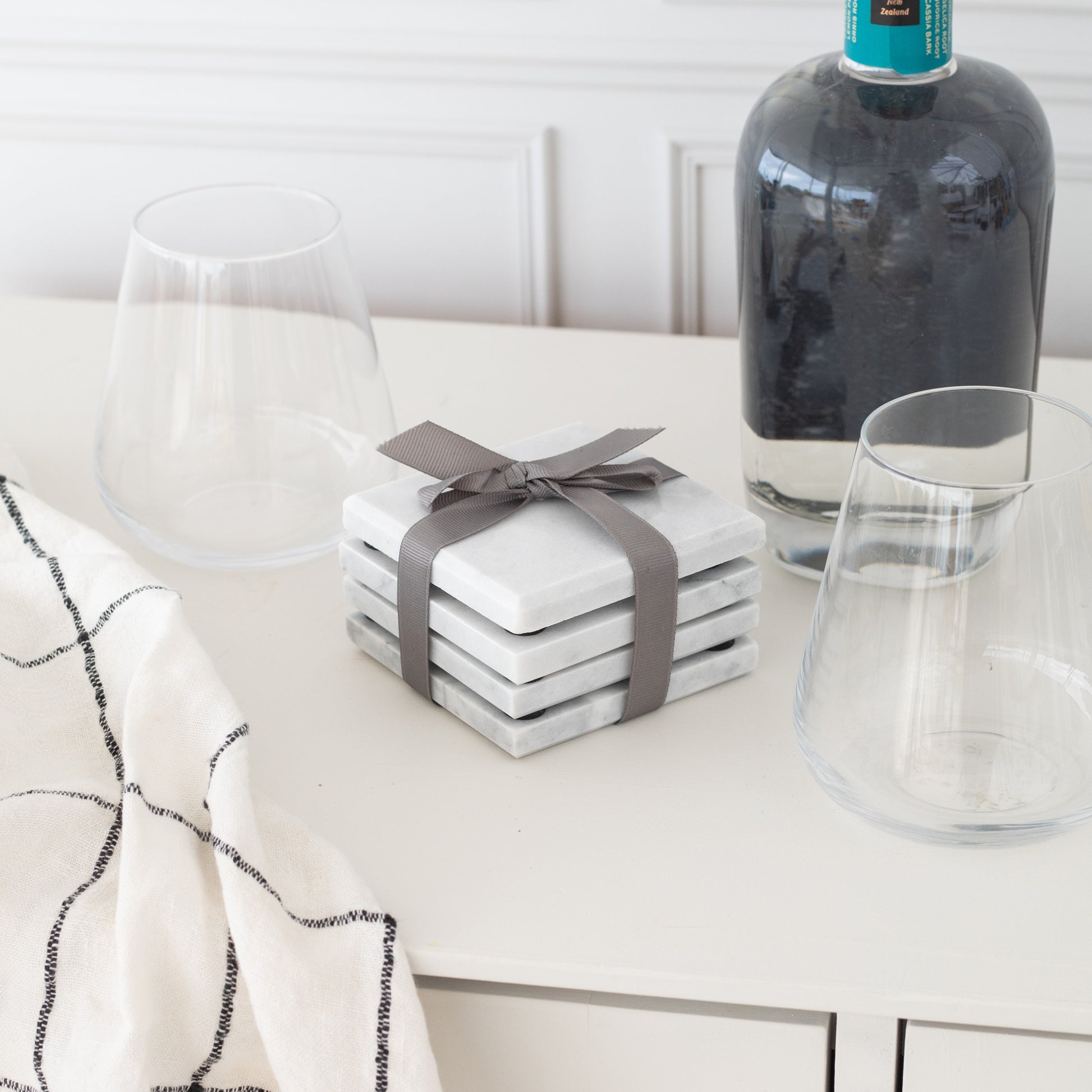 Square Marble Coasters set of 4 Grey 9x9 cm