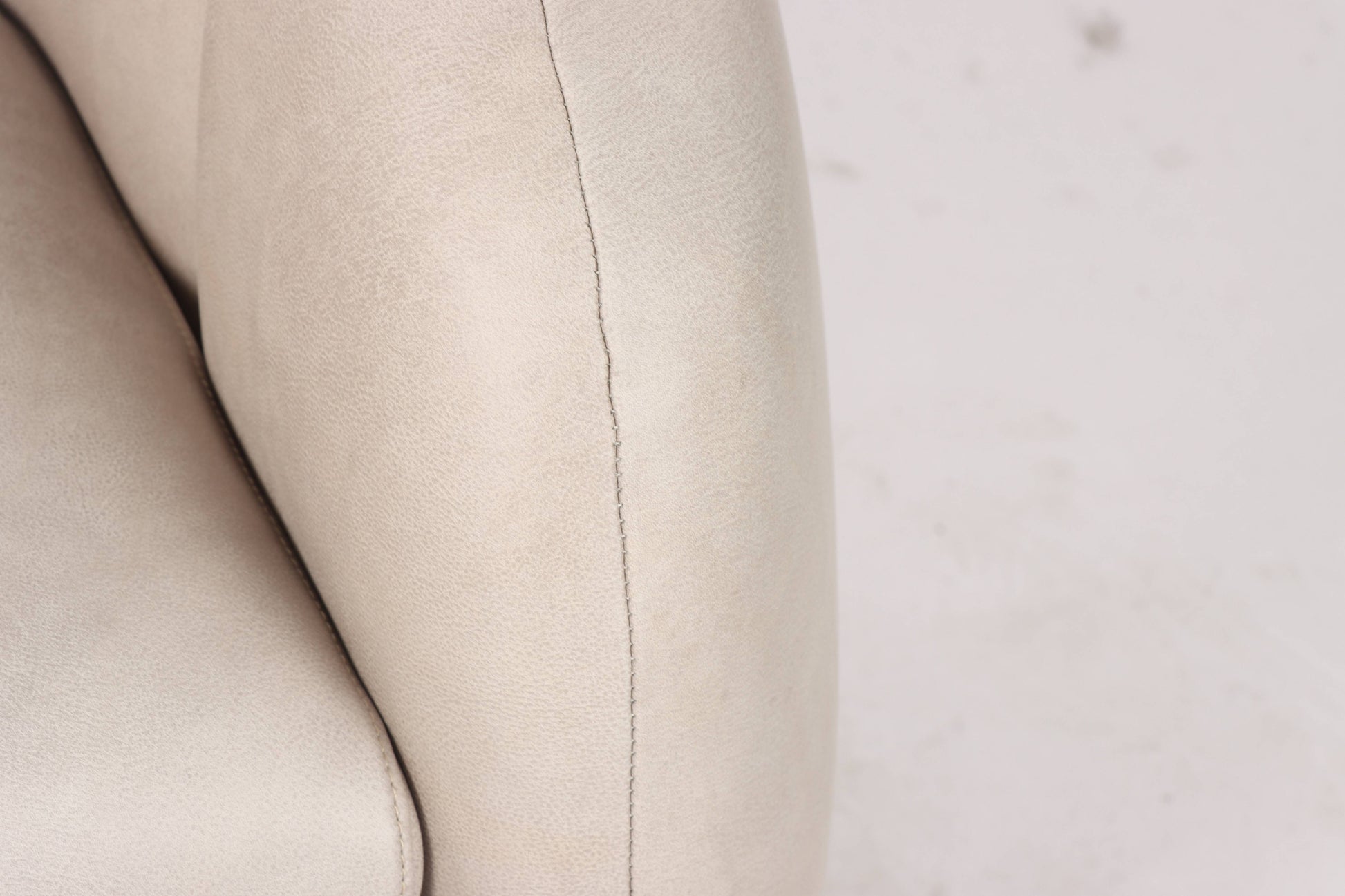 Dubai Leather Armchair, Pearl 81x78x74 cm