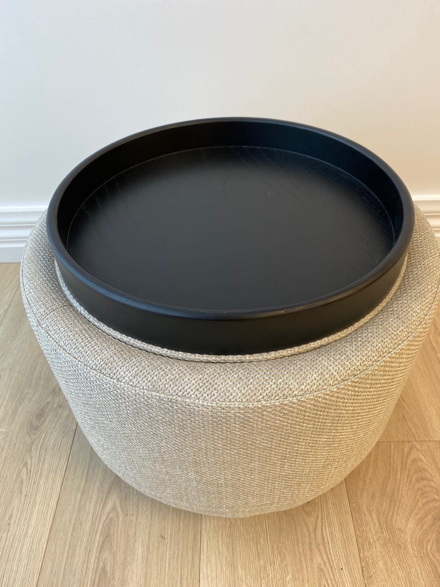Otto Round Storage Ottoman, Black Legs 49x49x41 cm