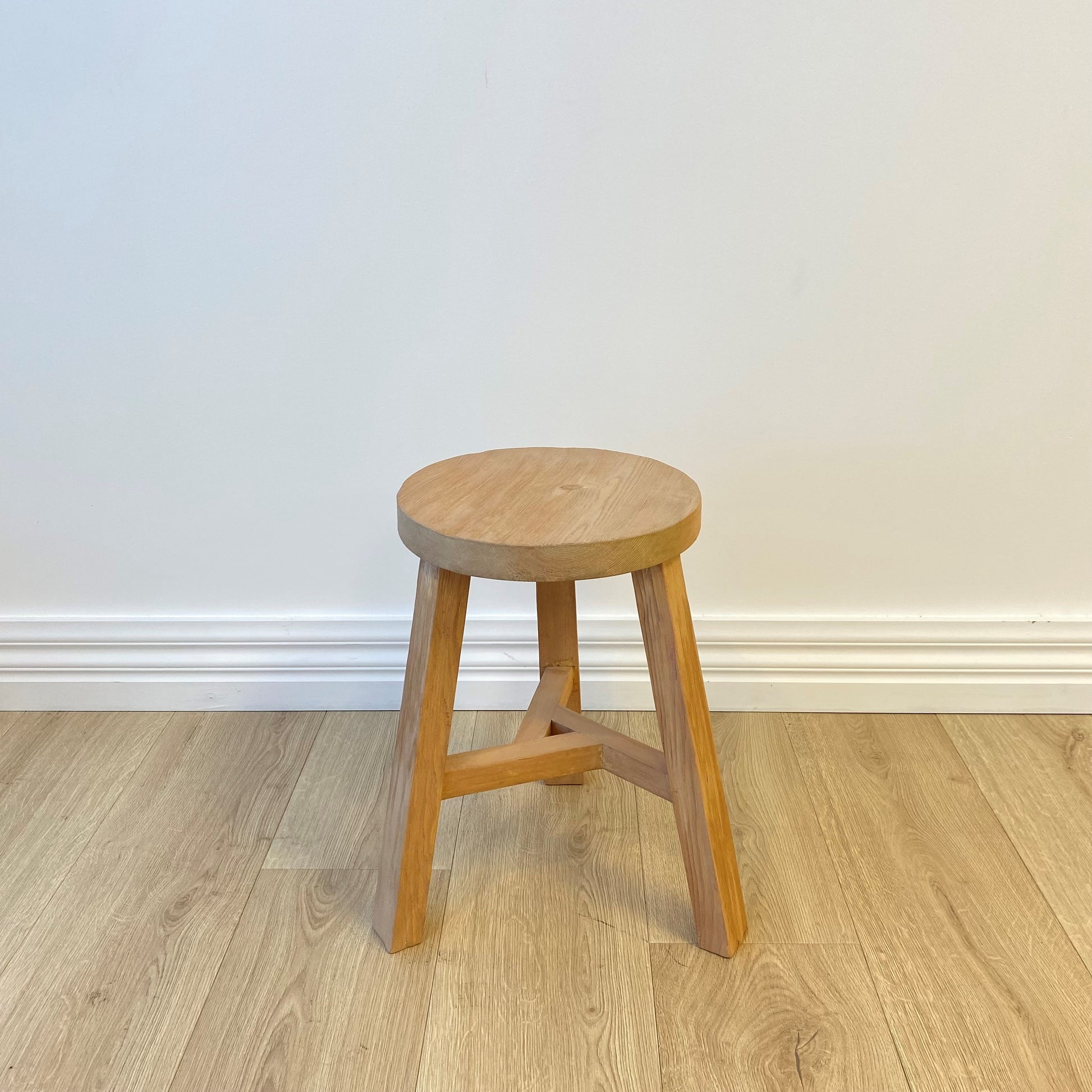 Reclaimed Wood Round Stool, Natural 30x45 cm