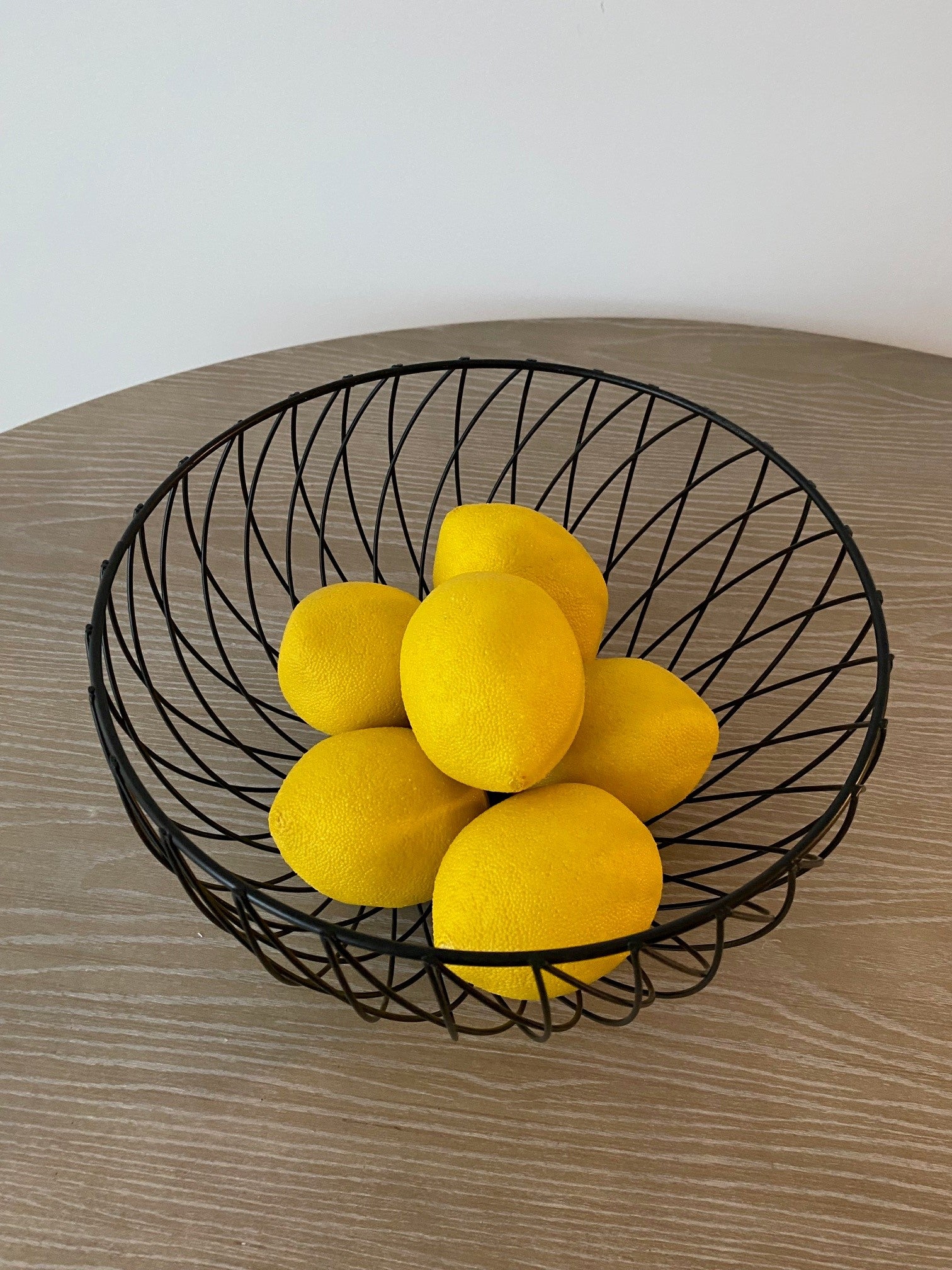 Mika Fruit Bowl, Black 26x14.5 cm