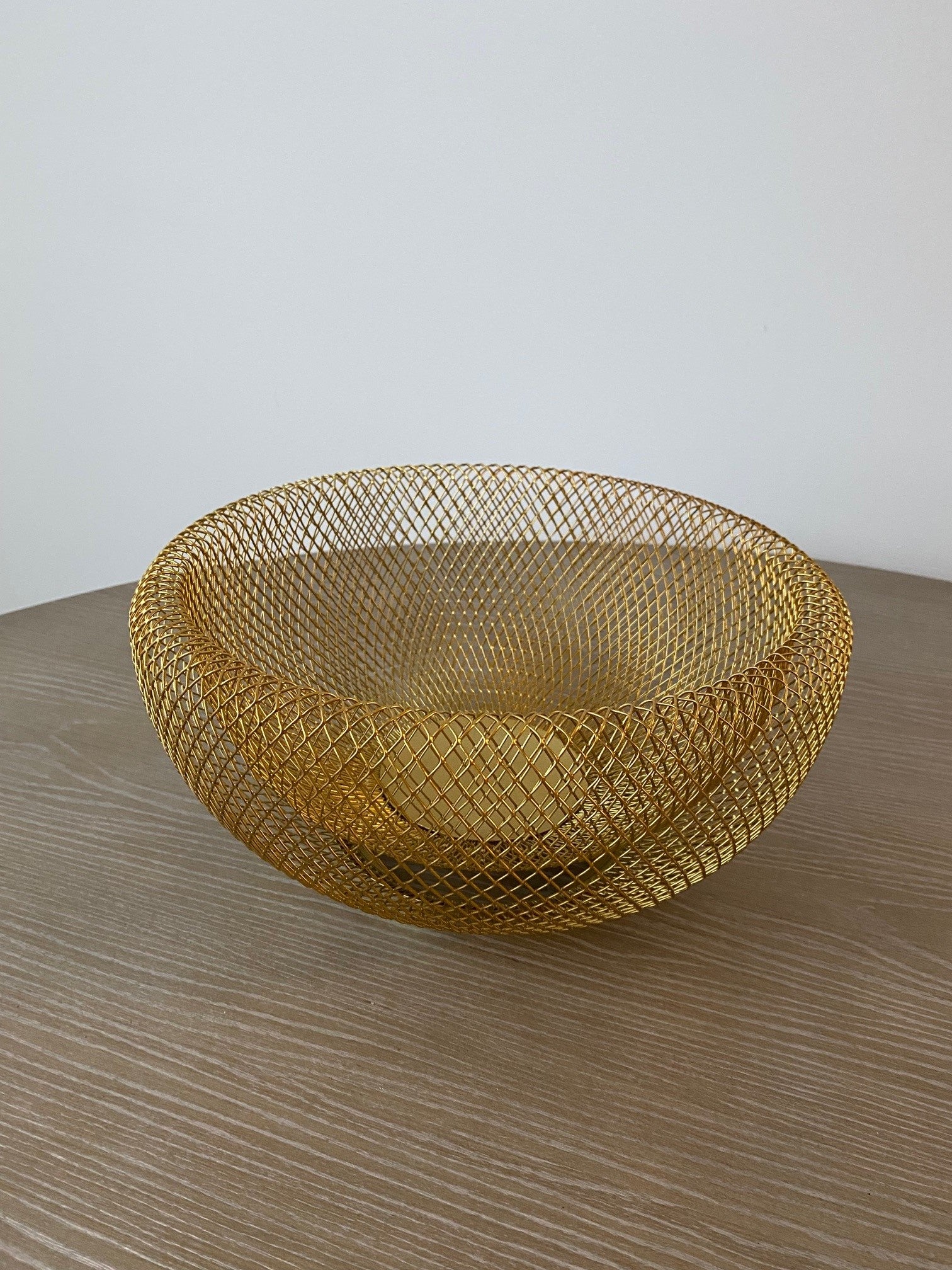 Luma Fruit Bowl, Gold 29x14.5 cm