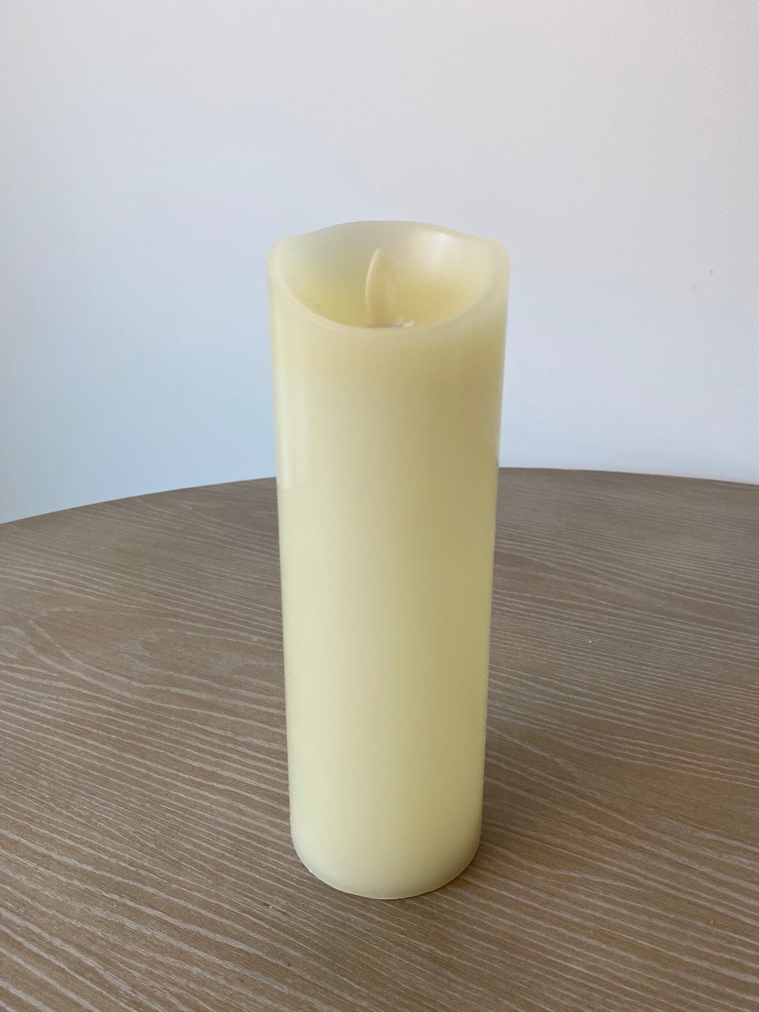 Silhouette LED Wax Candle, Ivory Tall 7.5x22.5 cm