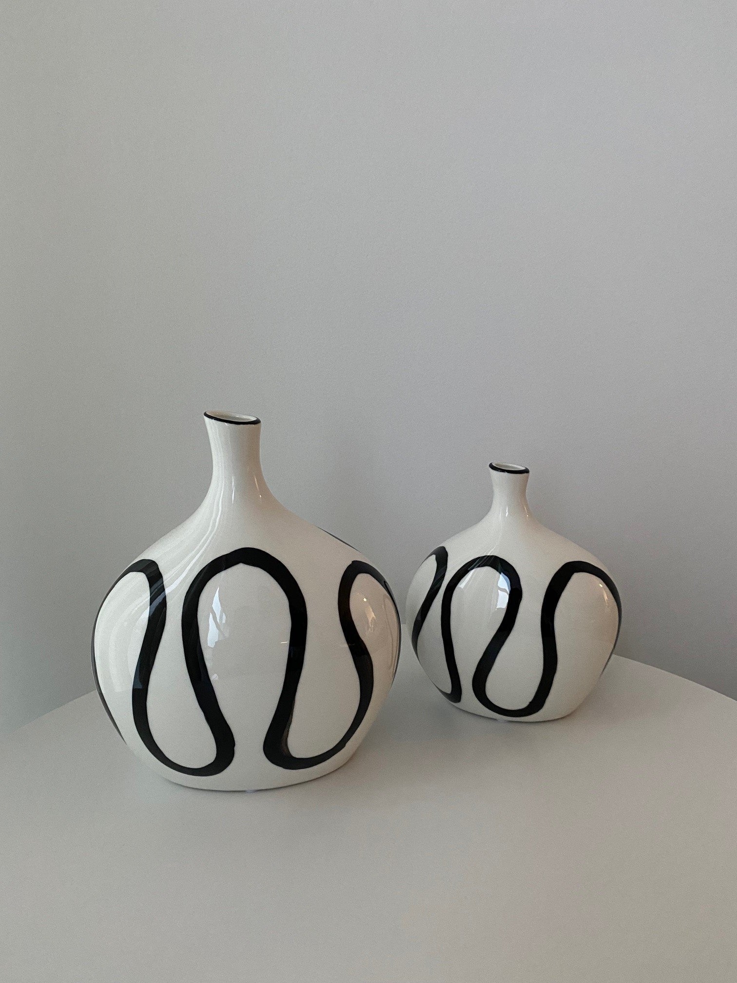Ceramic Line Vase, Large 20x13x23 cm