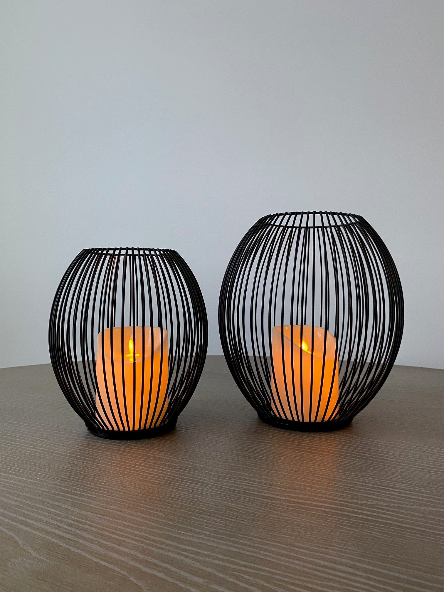 Silhouette Modern Hurricane Large